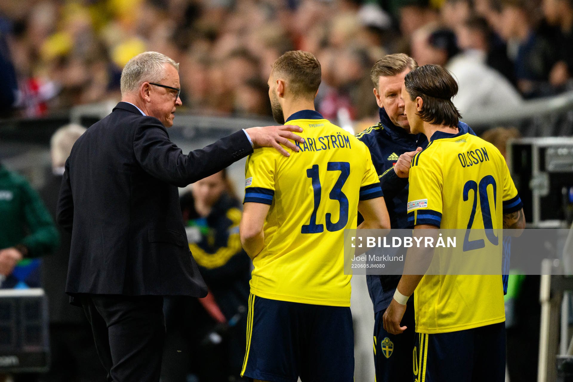 Head coach Janne Andersson and assistant coach Peter