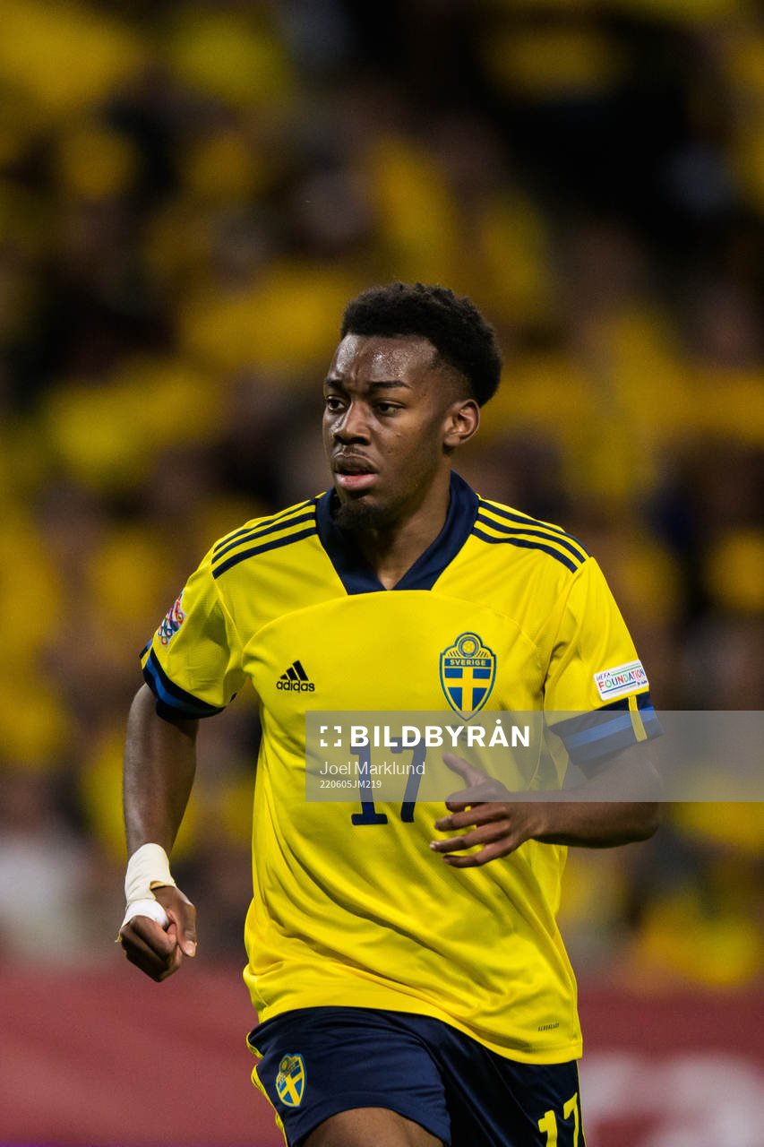Anthony Elanga of Sweden