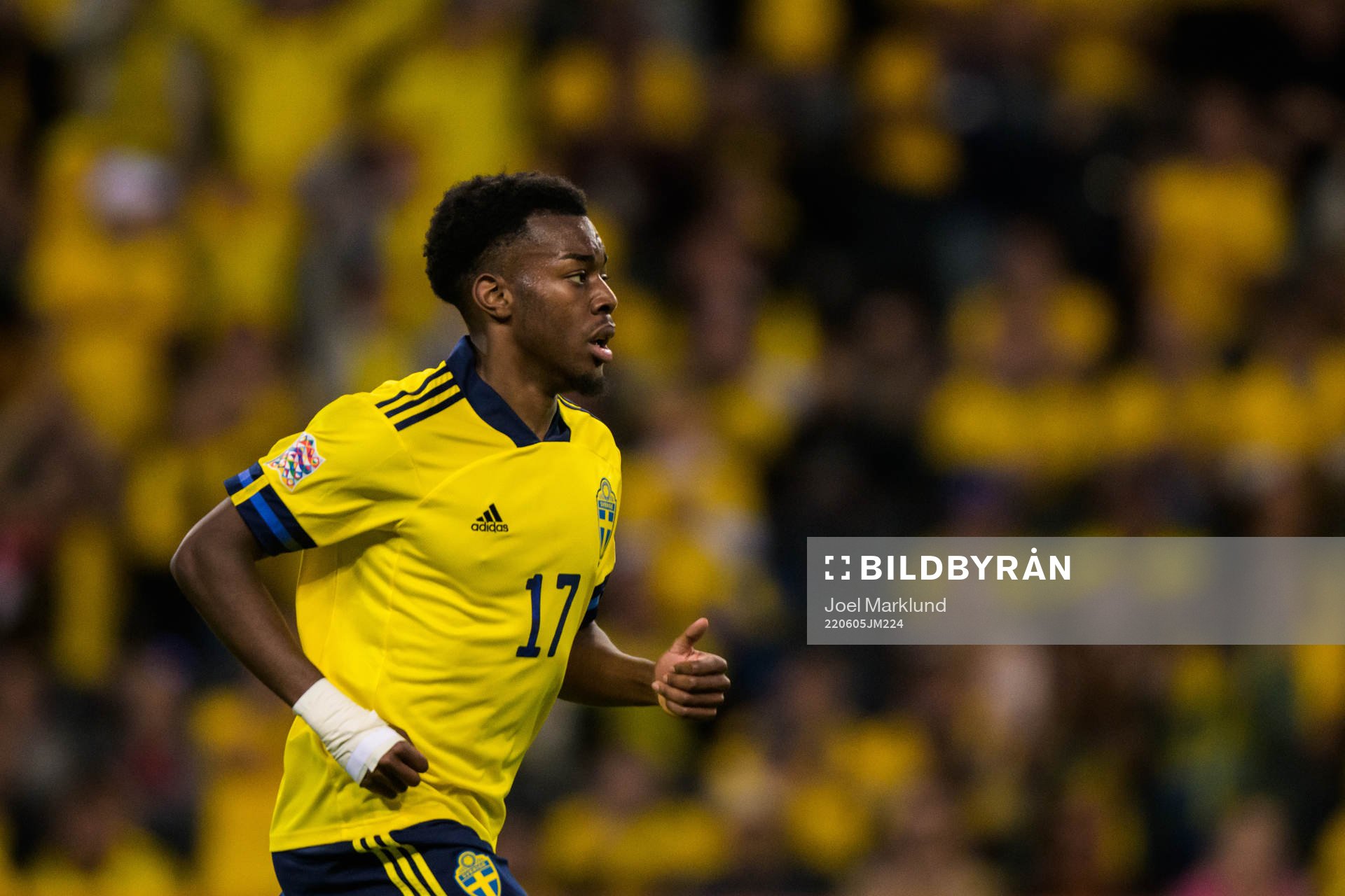 Anthony Elanga of Sweden