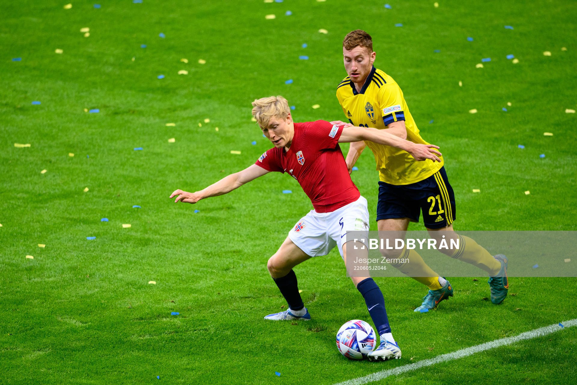 Birger Meling of Norway and Dejan Kulusevski of Sweden