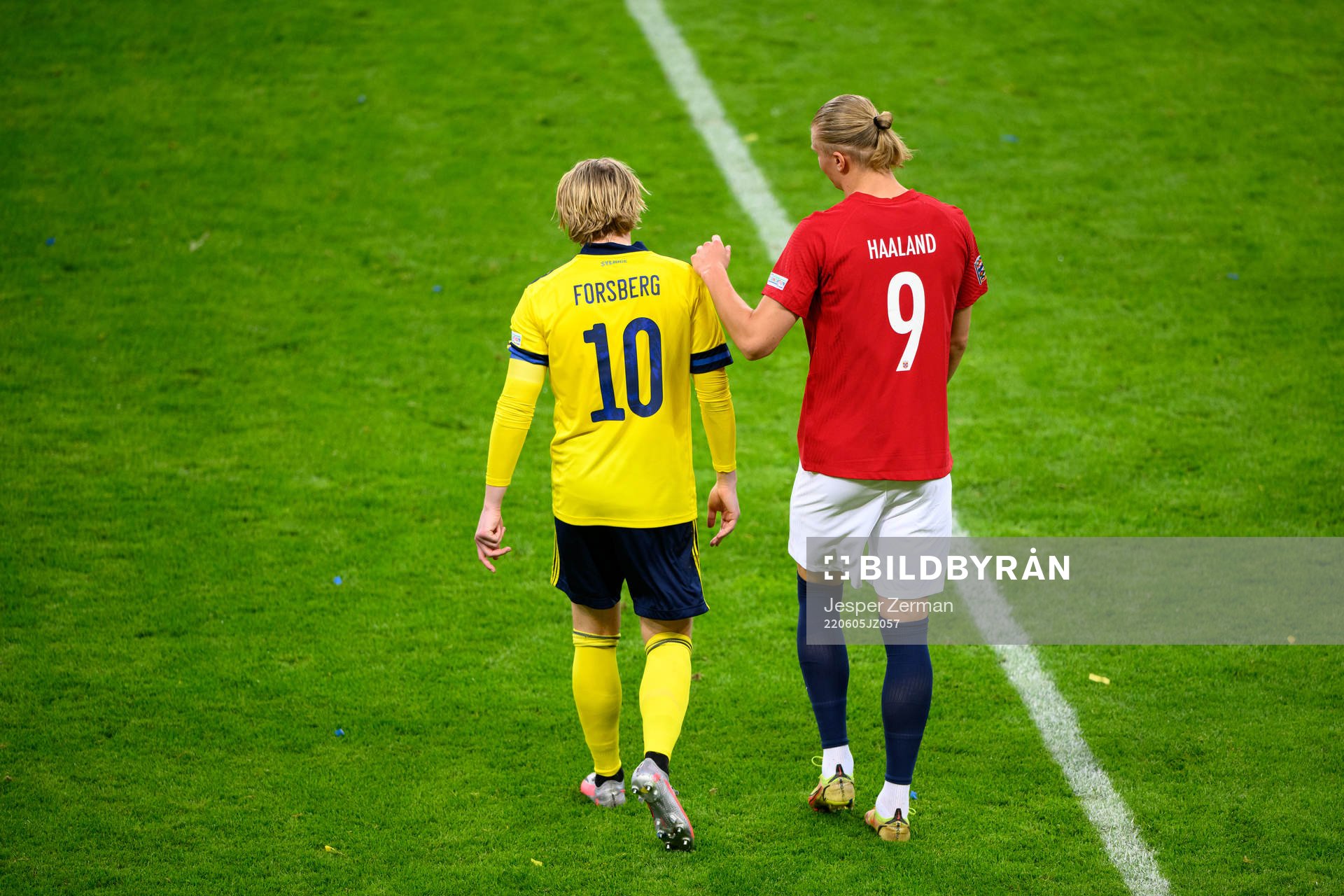 Emil Forsberg of Sweden and Erling Braut Haaland of Norway