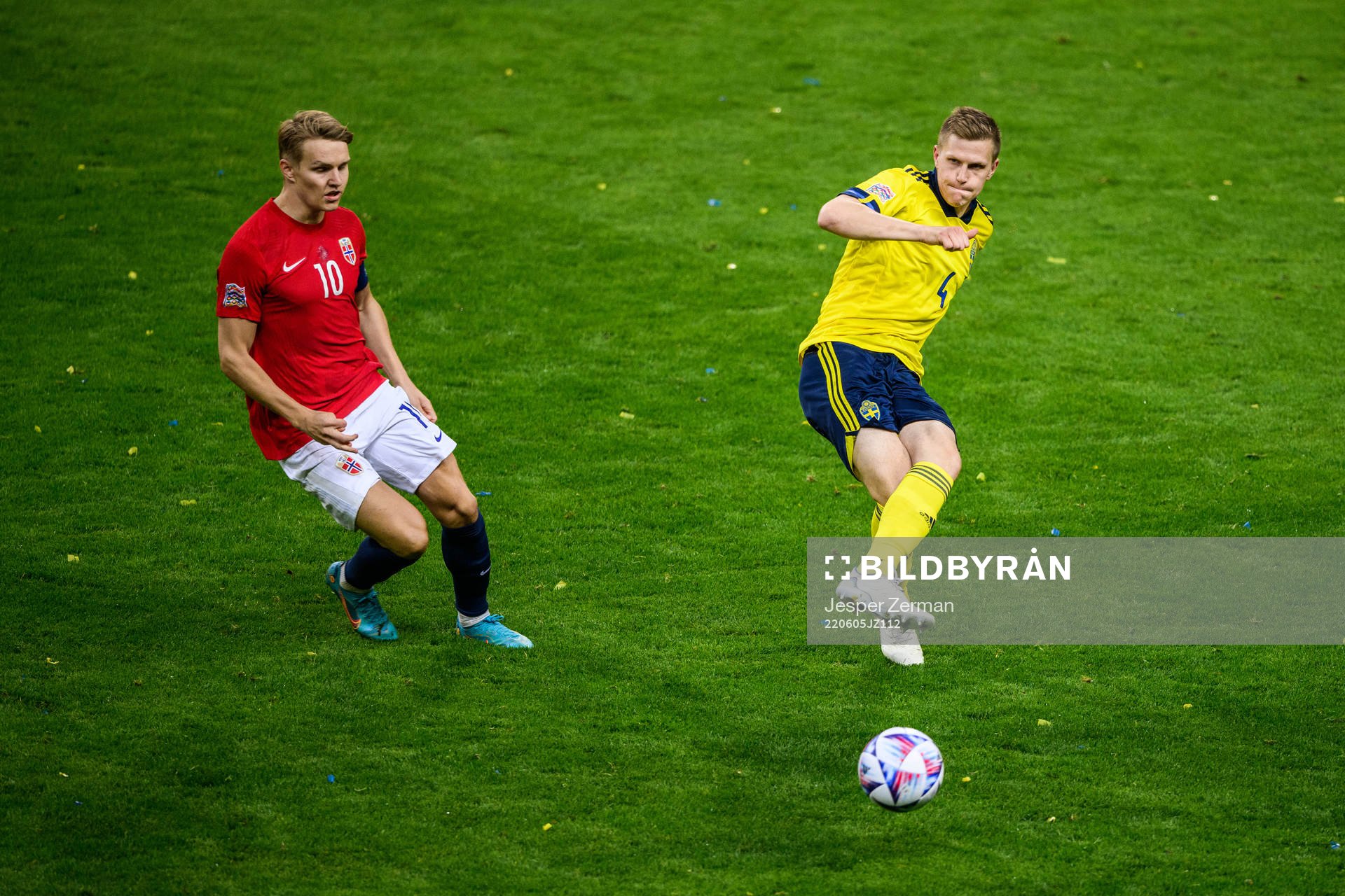 Martin Ødegaard of Norway and Joakim Nilsson of Sweden