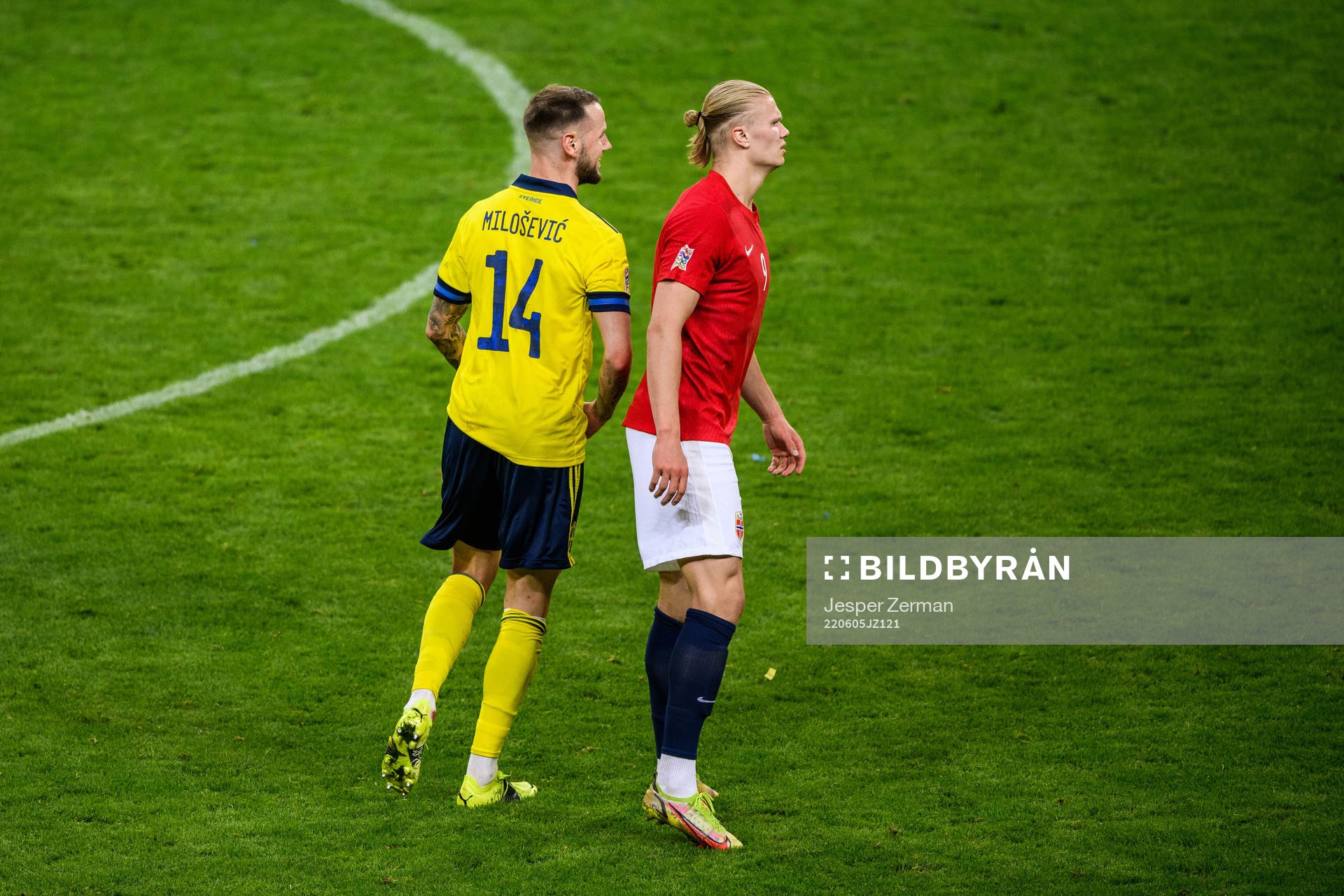 Alexander Milosevic of Sweden and Erling Braut Haaland of