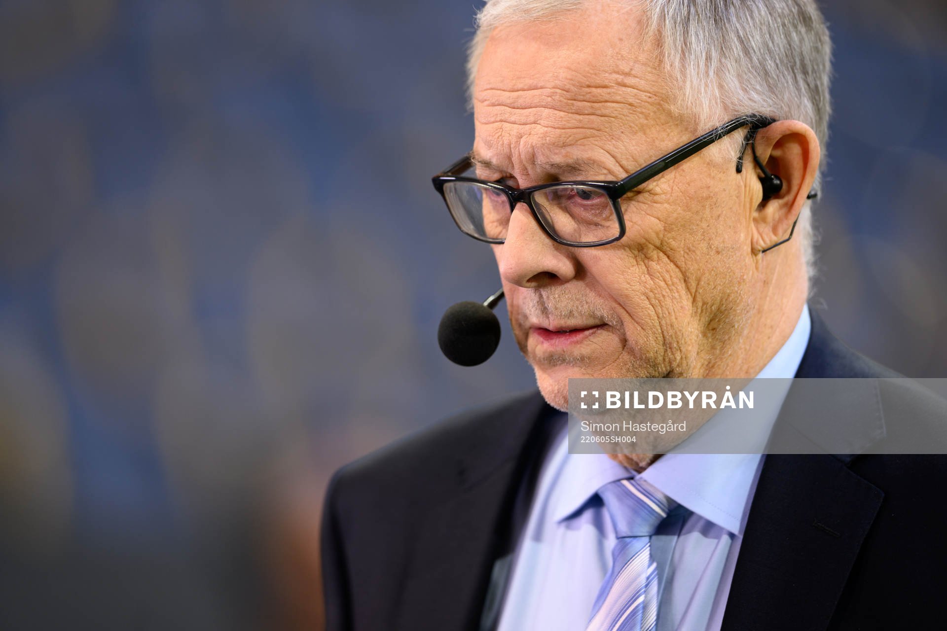 Lars Lagerbäck in Viaplays studio