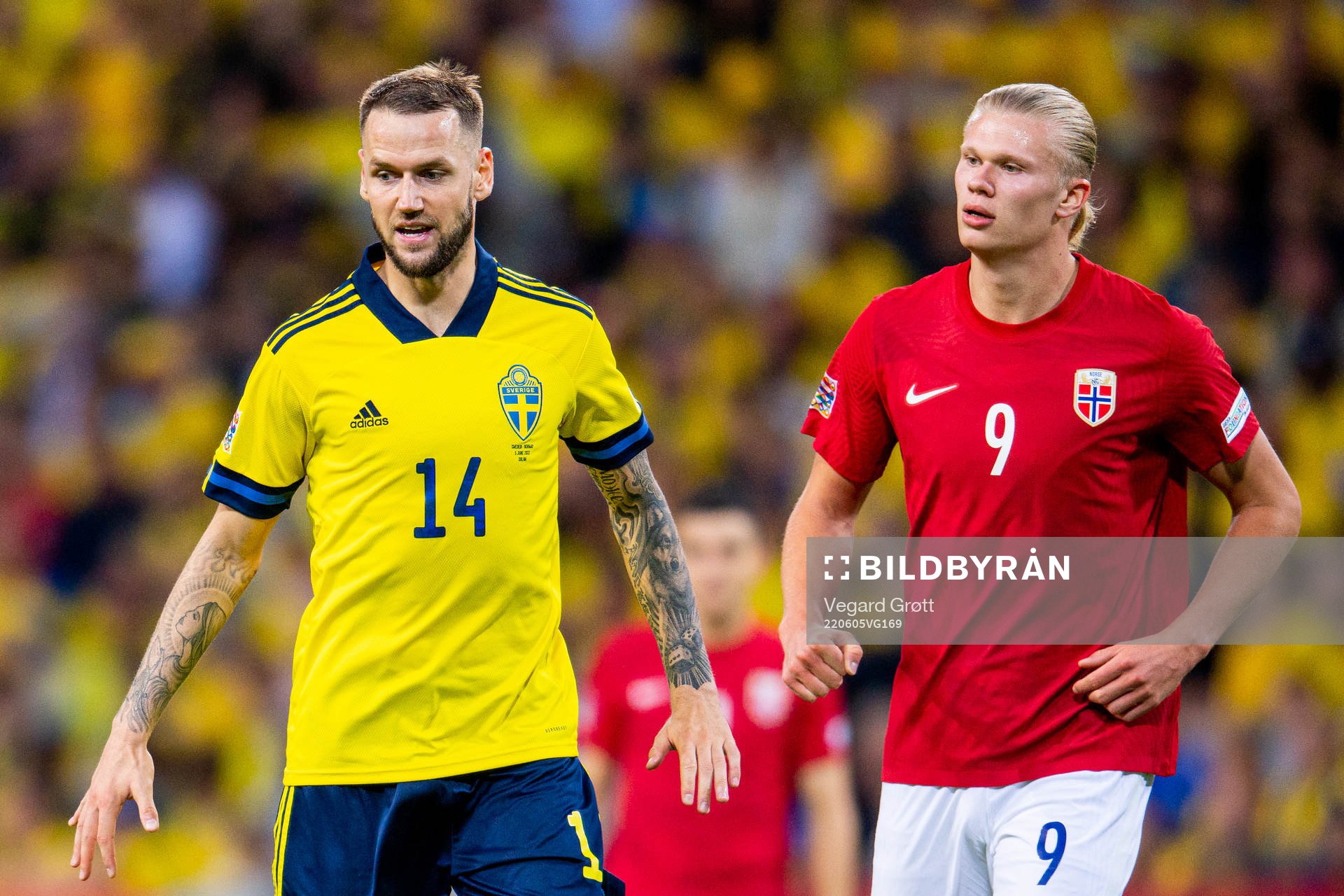 Alexander Milosevic of Sweden and Erling Braut Haaland of