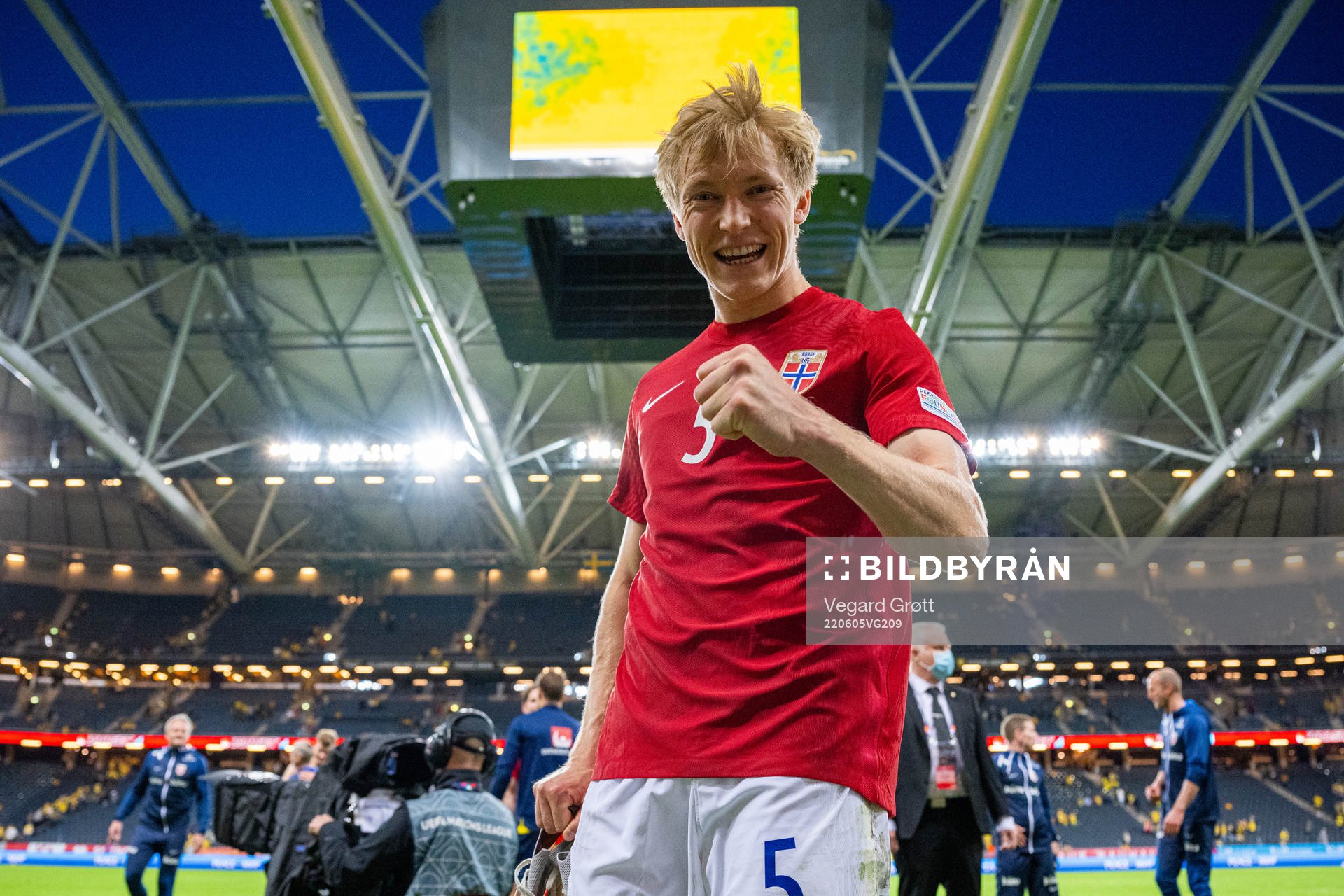 Birger Meling of Norway celebrates