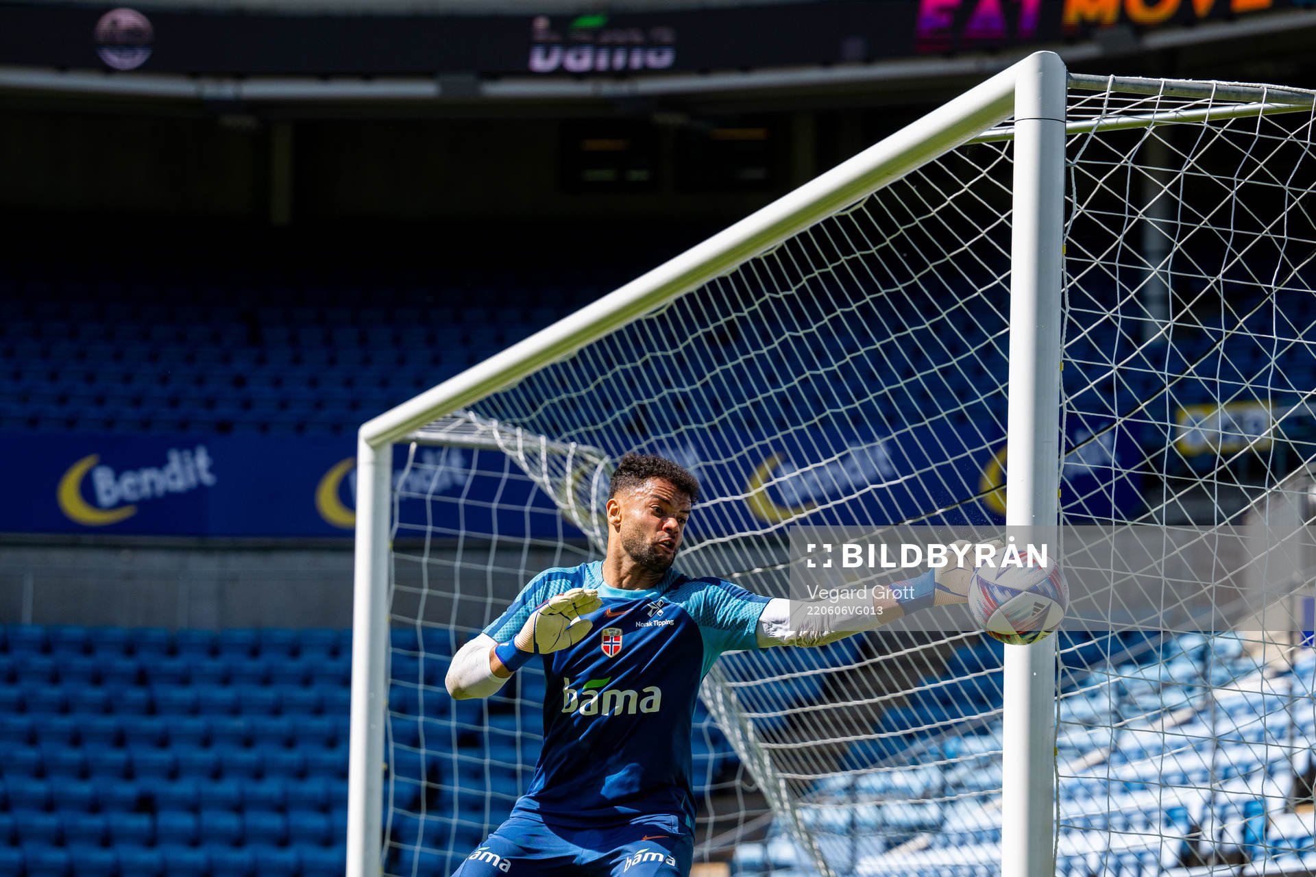 Goalkeeper Sten Grytebust of the Norwegian national football team during a training session on June 6, 2022 in Oslo. 