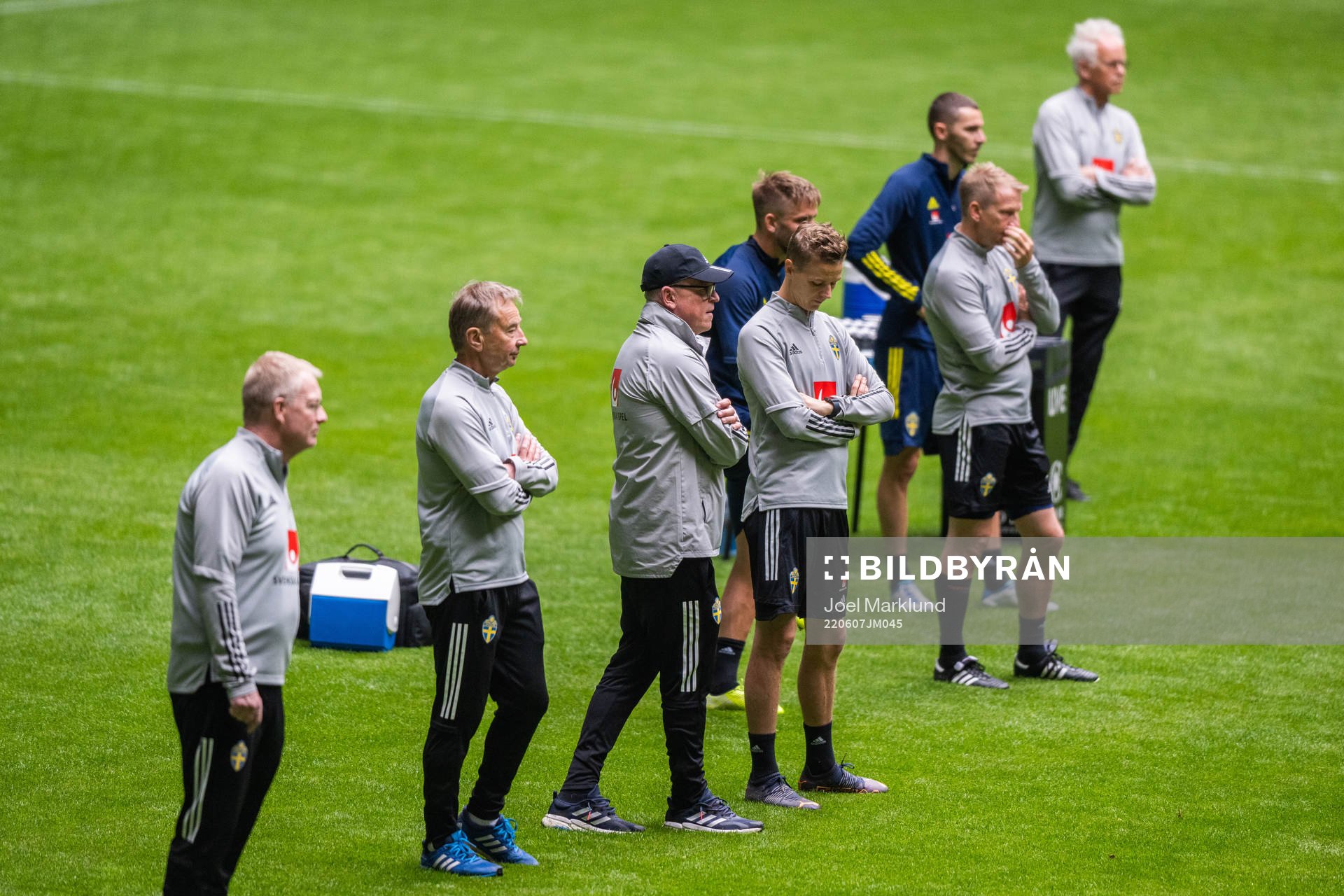 Tom Prahl, head coach Janne Andersson and goalkeeper coach
