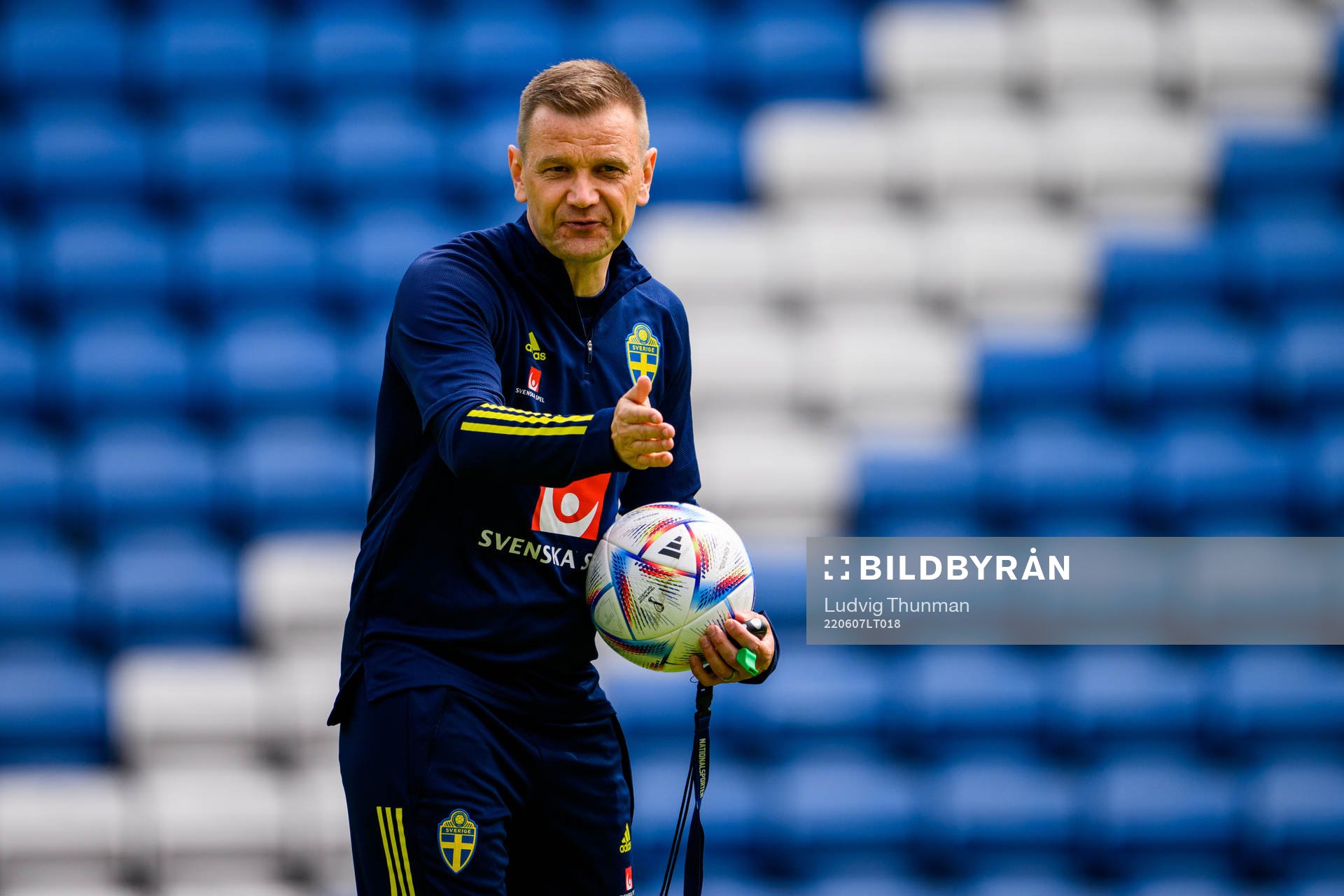 Head coach Andreas Pettersson