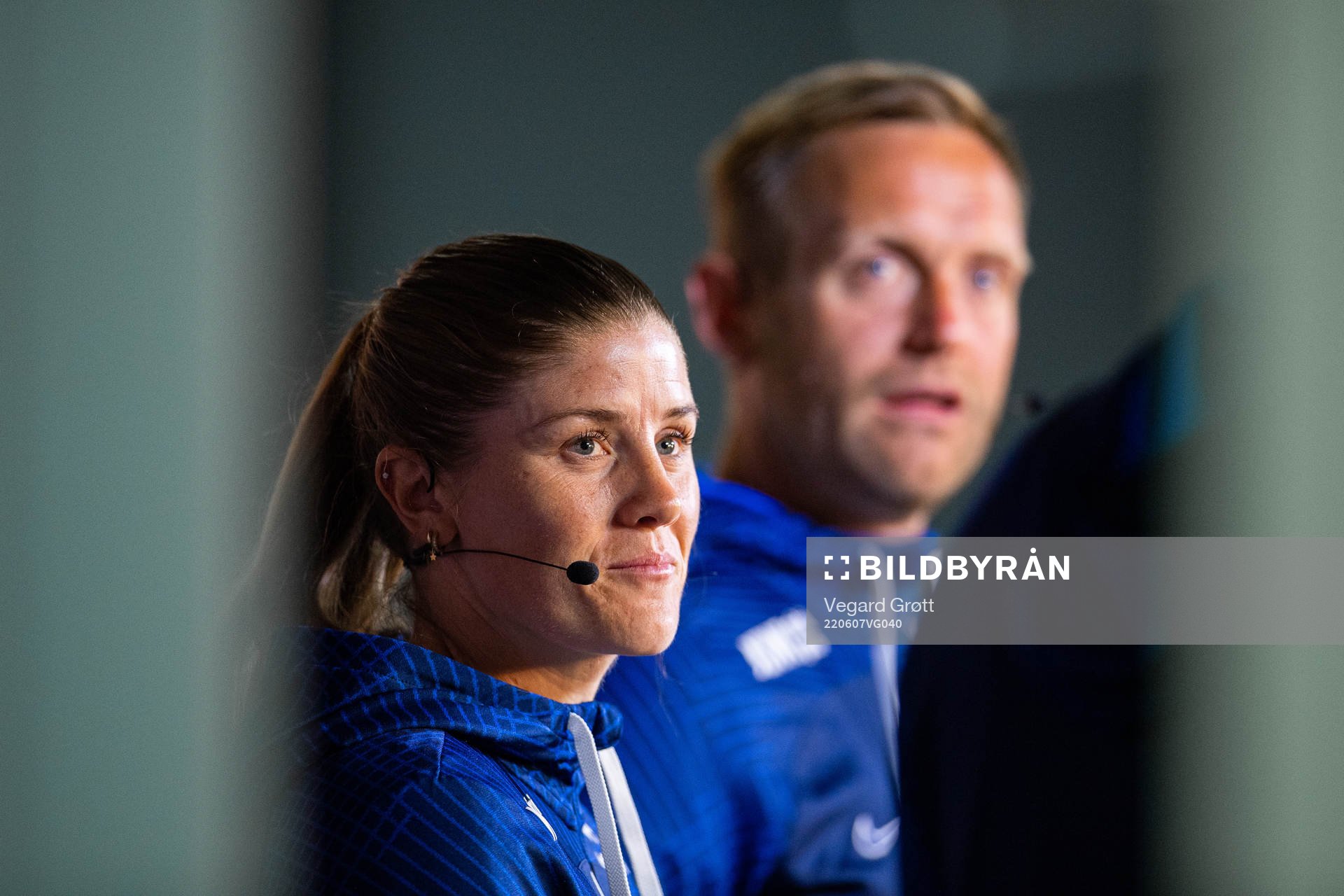 Maren Mjelde and Martin Sjögren, head coach of the