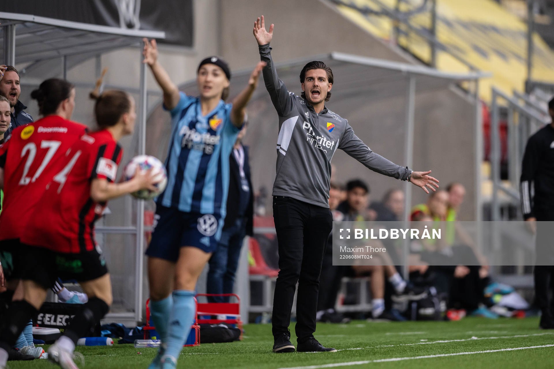 under fotbollsmatchen i Damallsvenskan mellan Djurgården