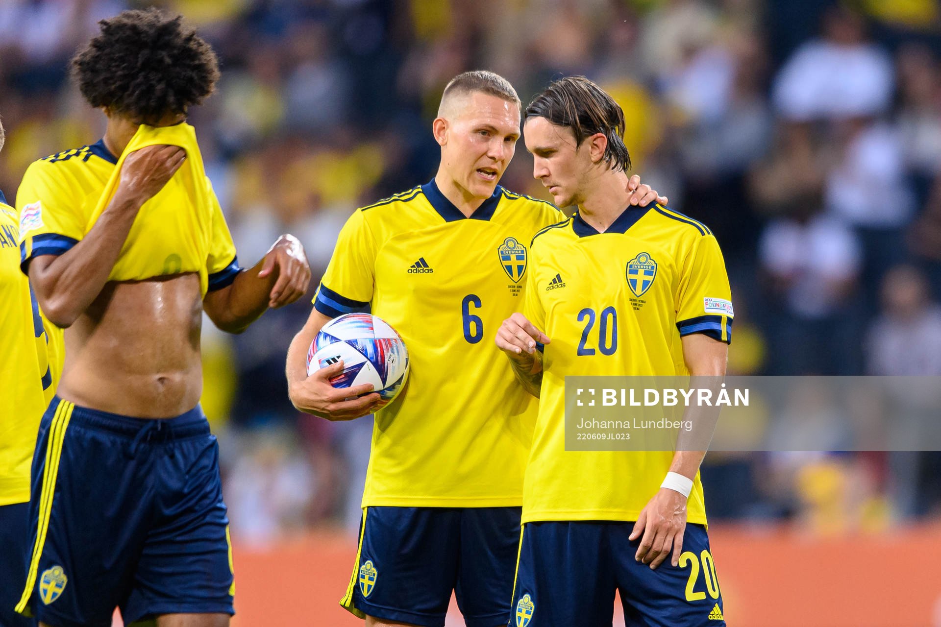 Ludwig Augustinsson and Kristoffer Olsson of Sweden