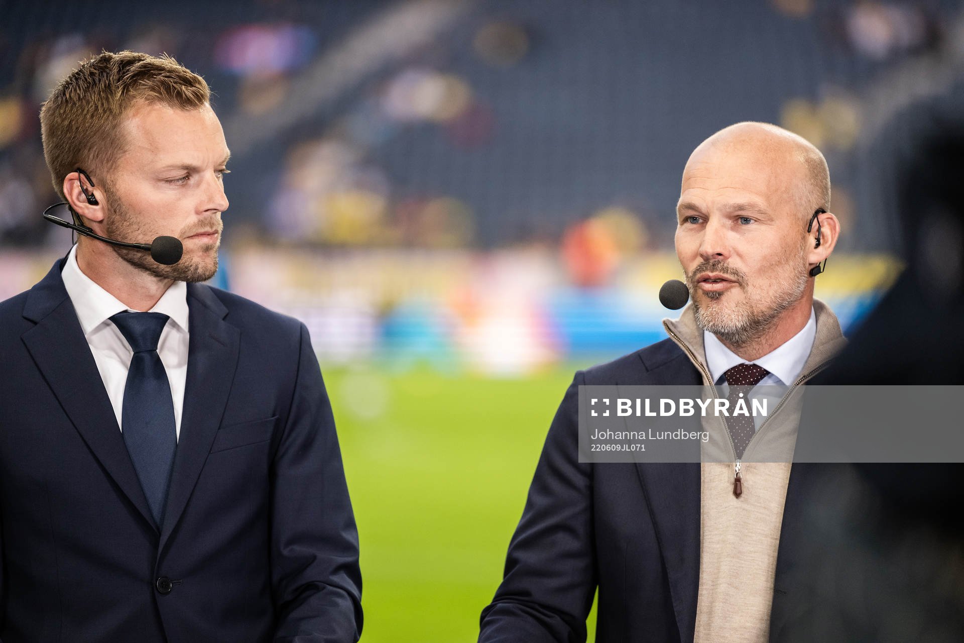 Sebastian Larsson and Fredrik Ljungberg in Swedish