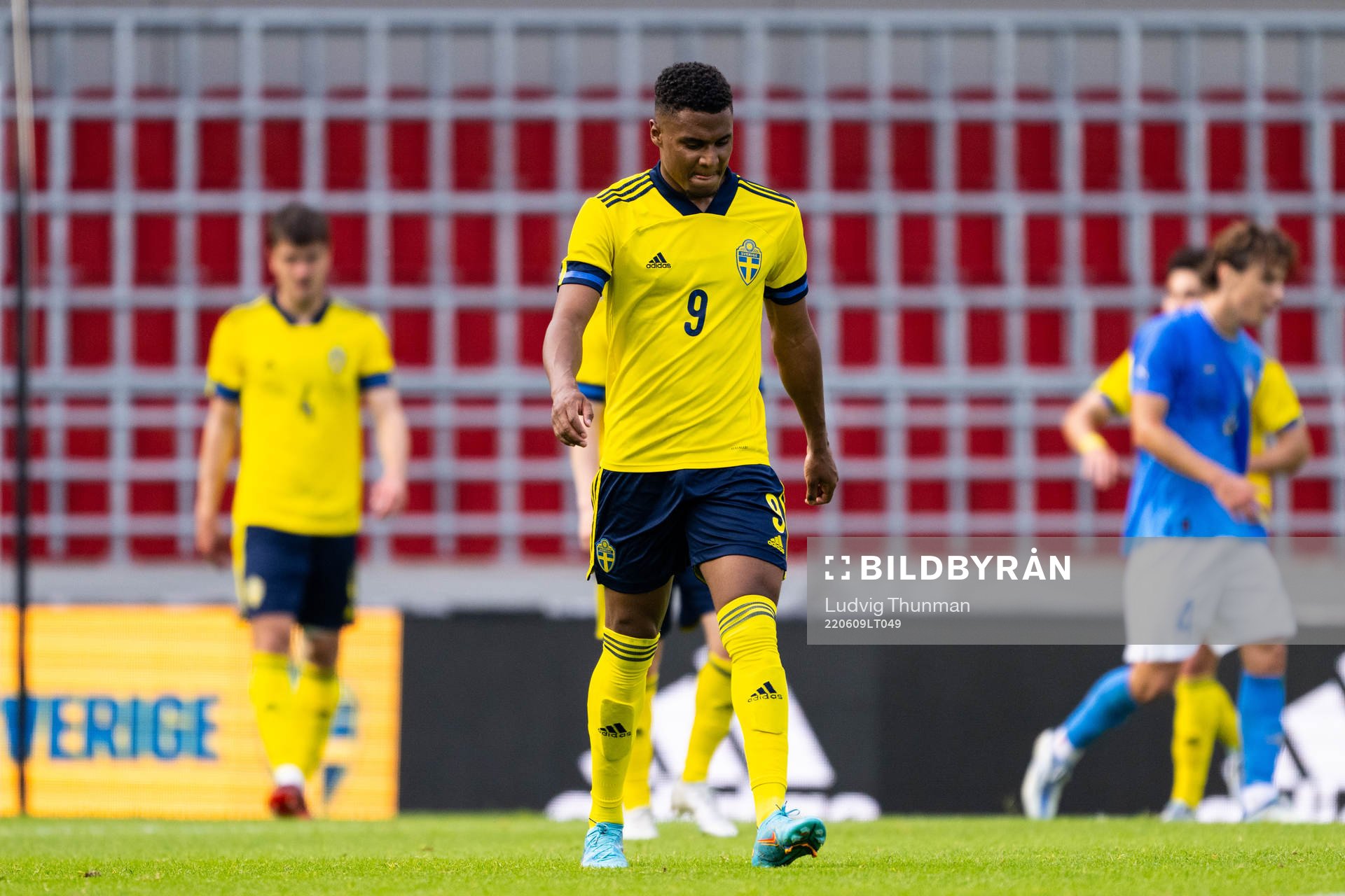 Amin Sarr of Sweden looks dejected