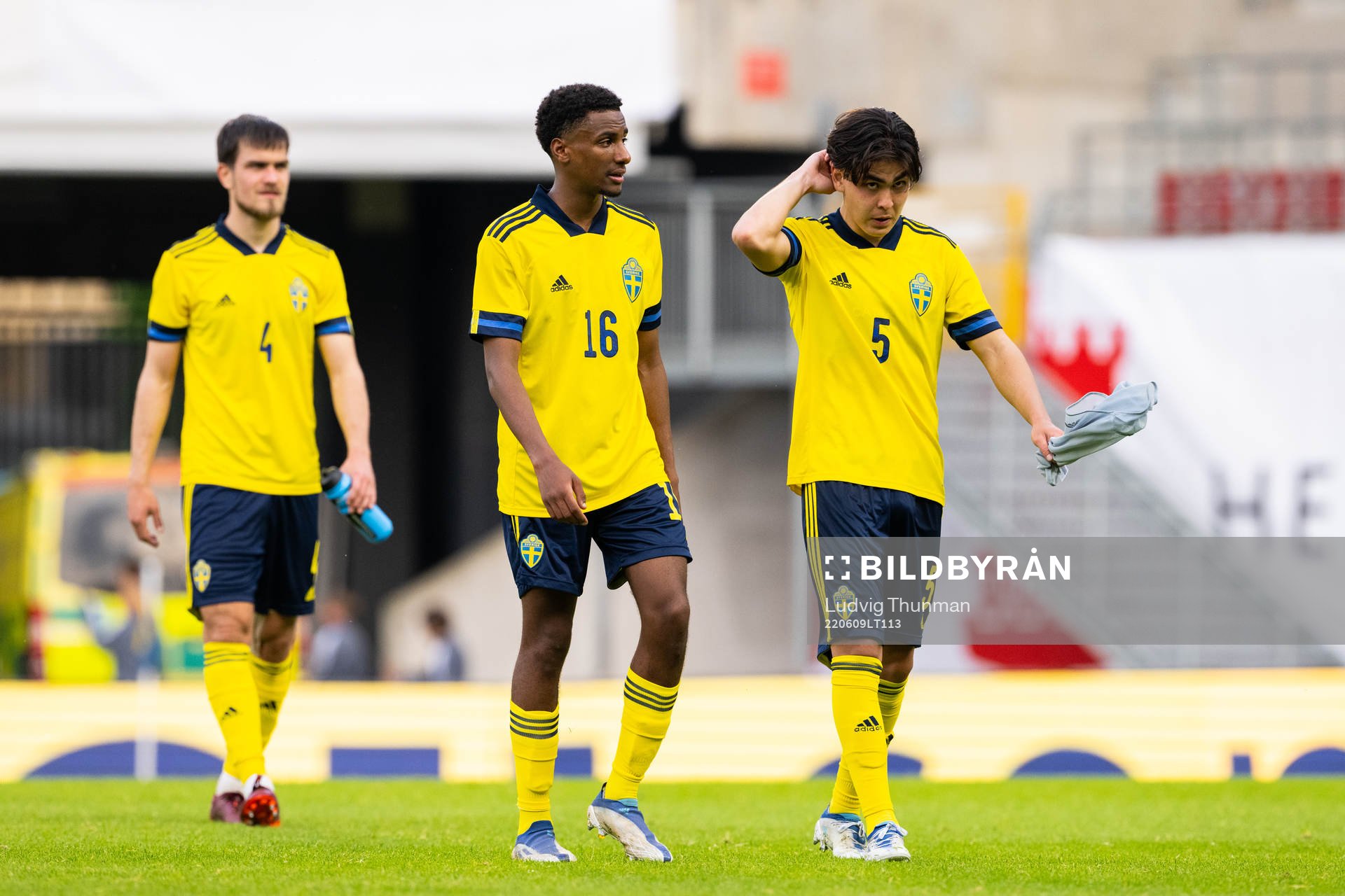 Pavle Vagic, Paulos Abraham and Eric Kahl look dejected