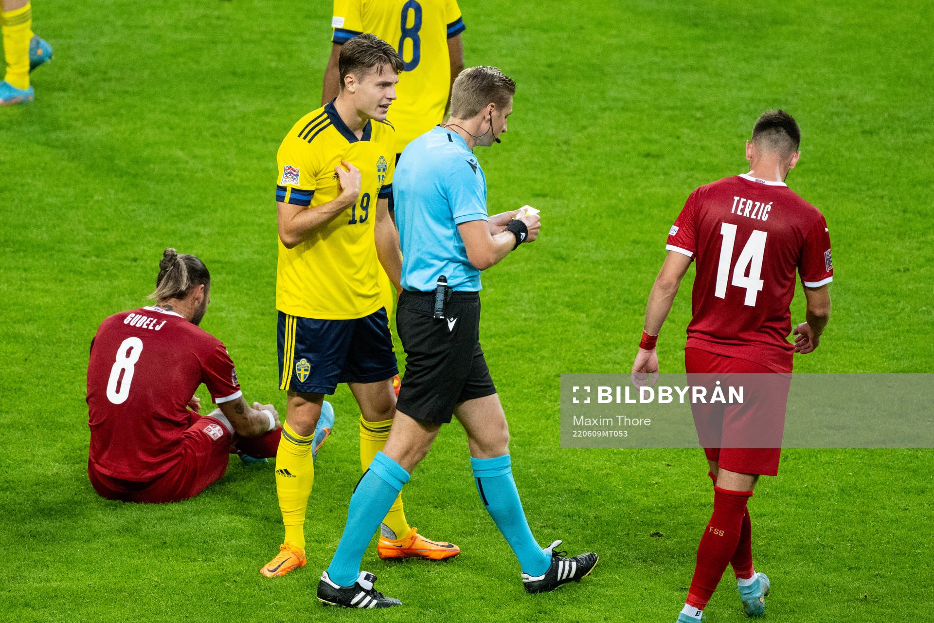 Mattias Svanberg of Sweden reacts