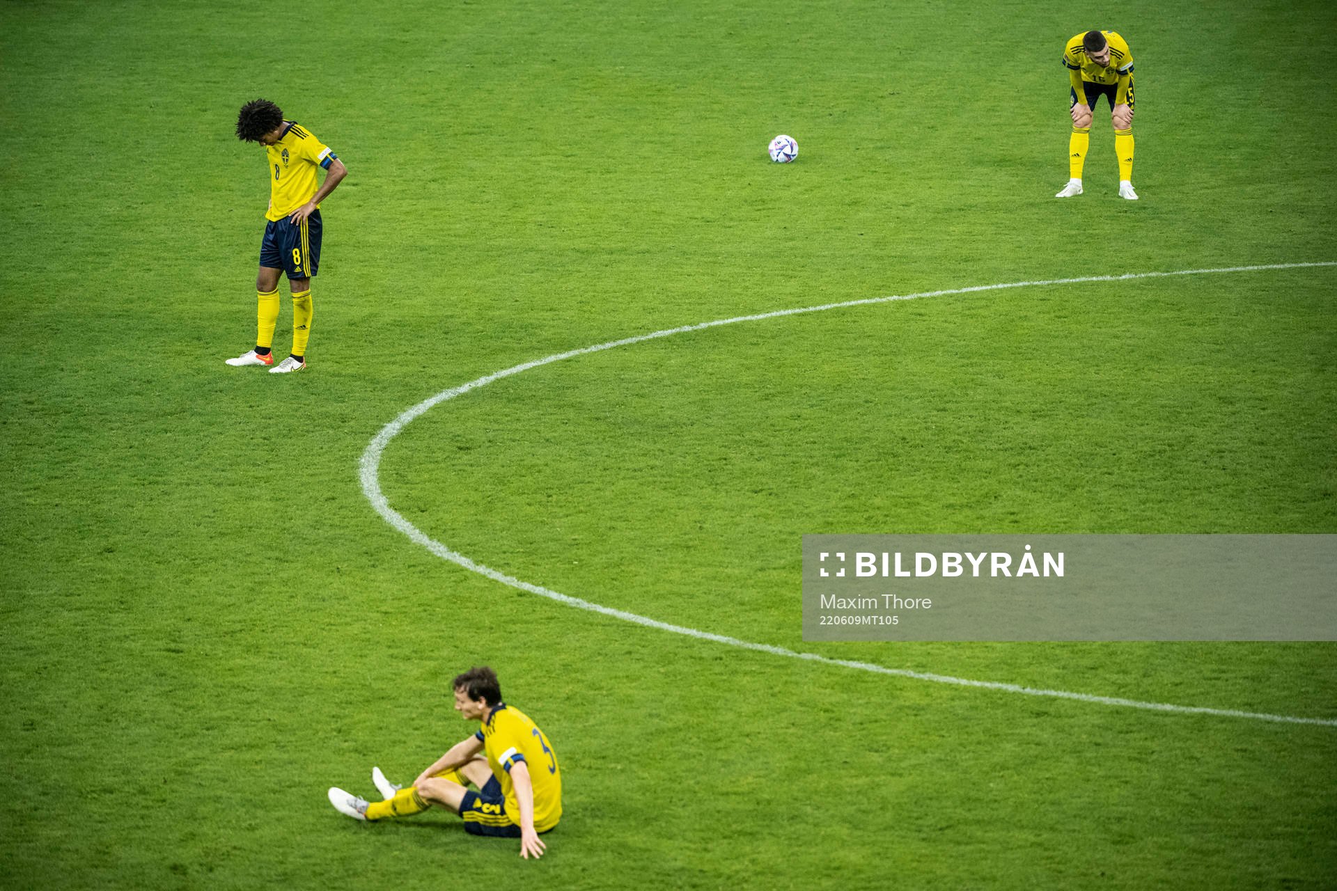 Jens Cajuste, Hjalmar Ekdal and Edvin Kurtulus of Sweden