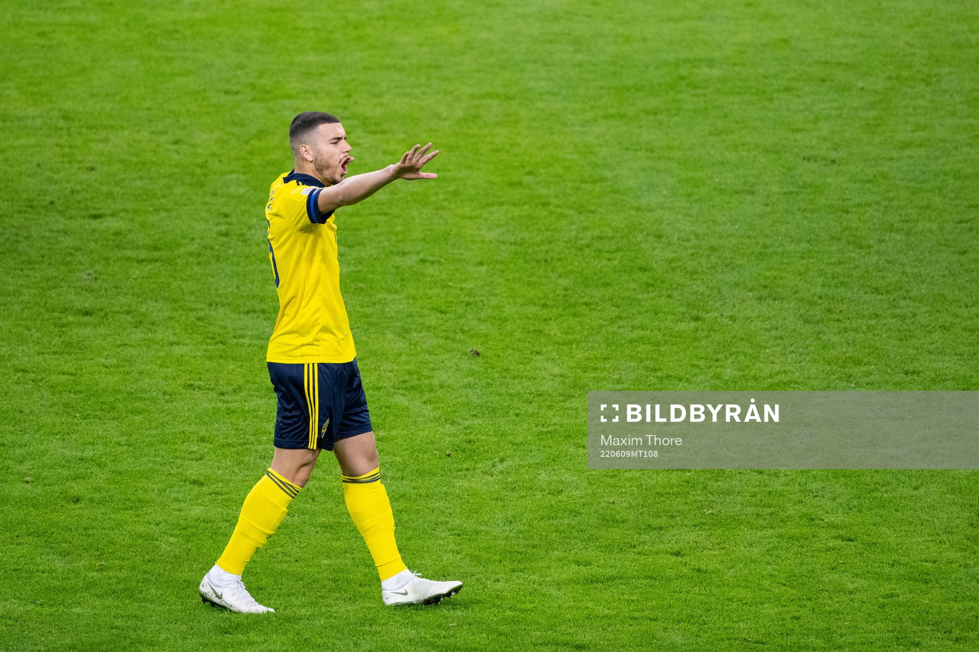 Joakim Nilsson of Sweden in pain