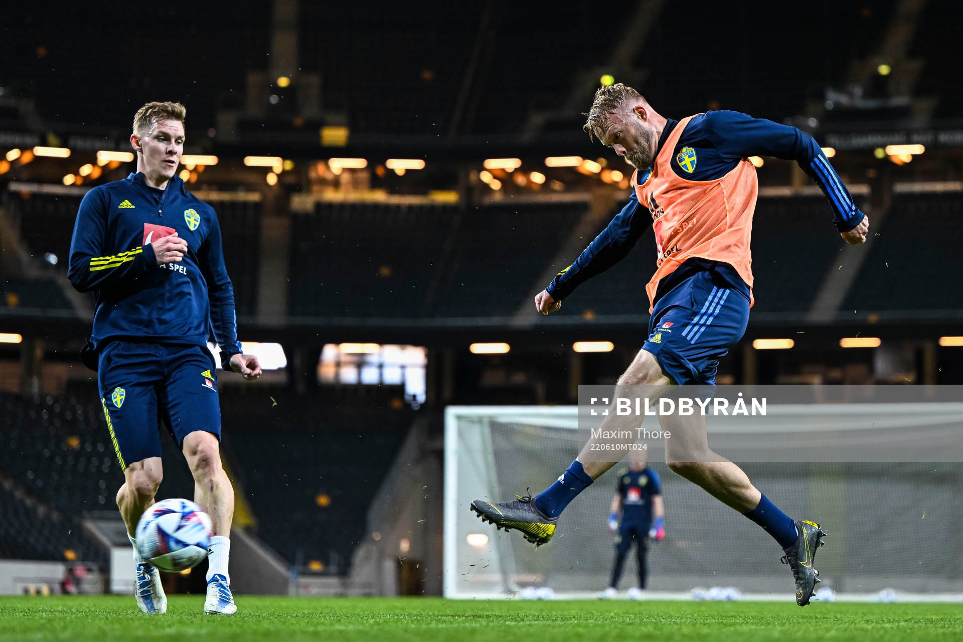 Emil Krafth and Daniel Sundgren of the Swedish national