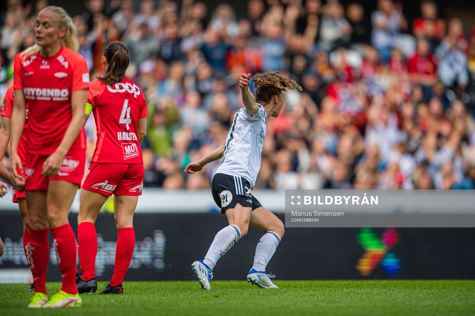Synne Skinnes Hansen of Rosenborg celebrates