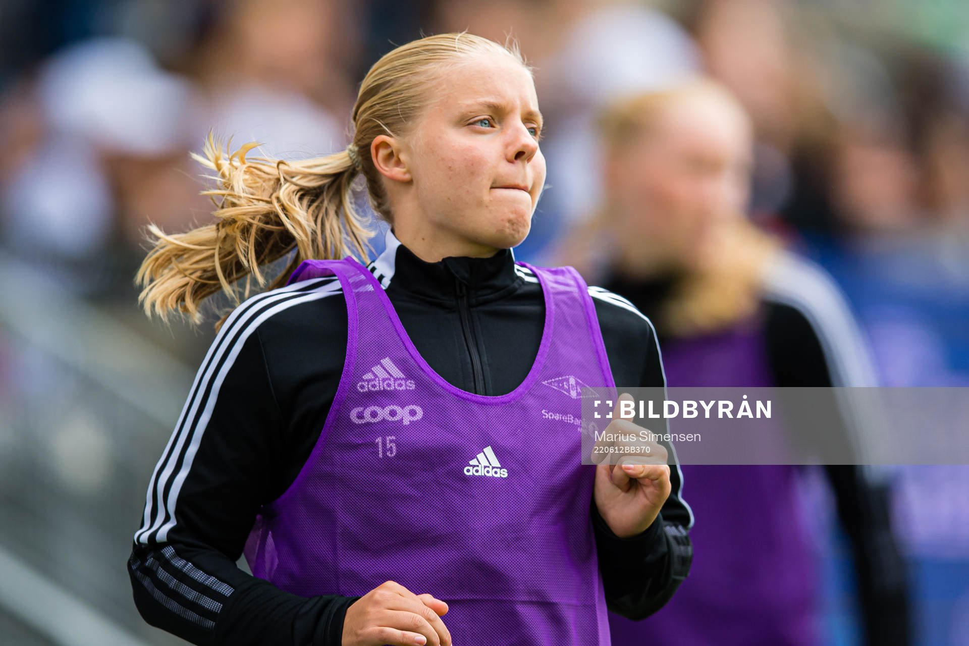Celine Emilie Nergård of Rosenborg warms up