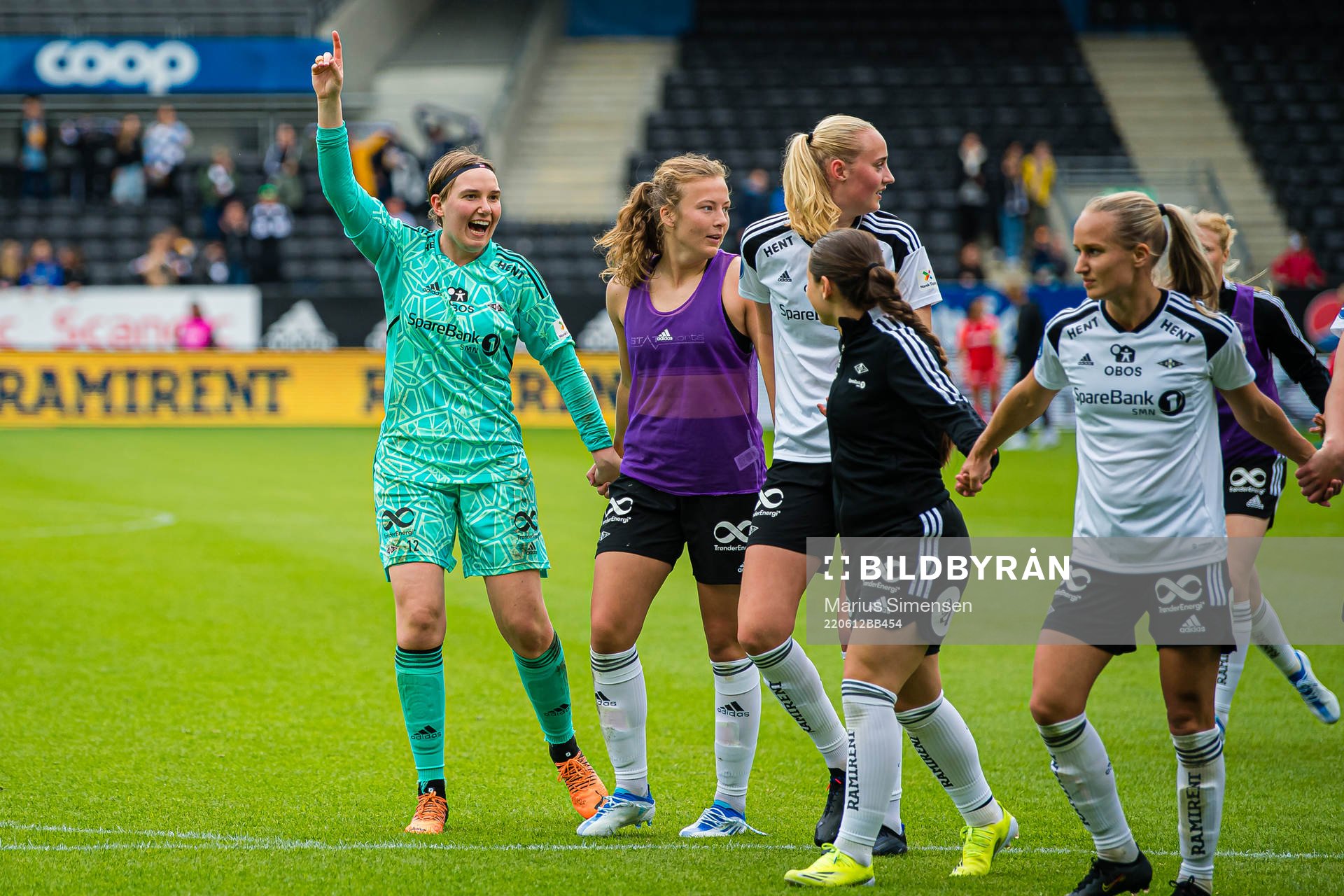 Lene Christensen and Sara Kanutte Sørensen Fornes of