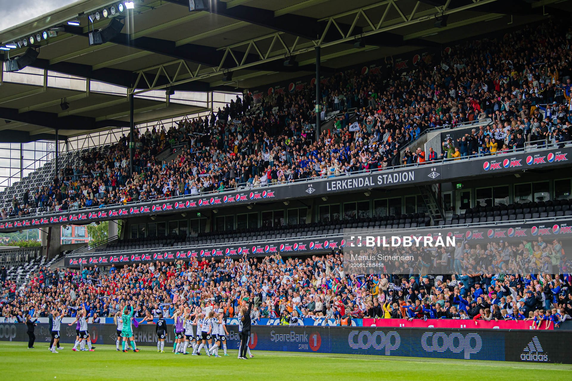 Players of Rosenborg celebrates