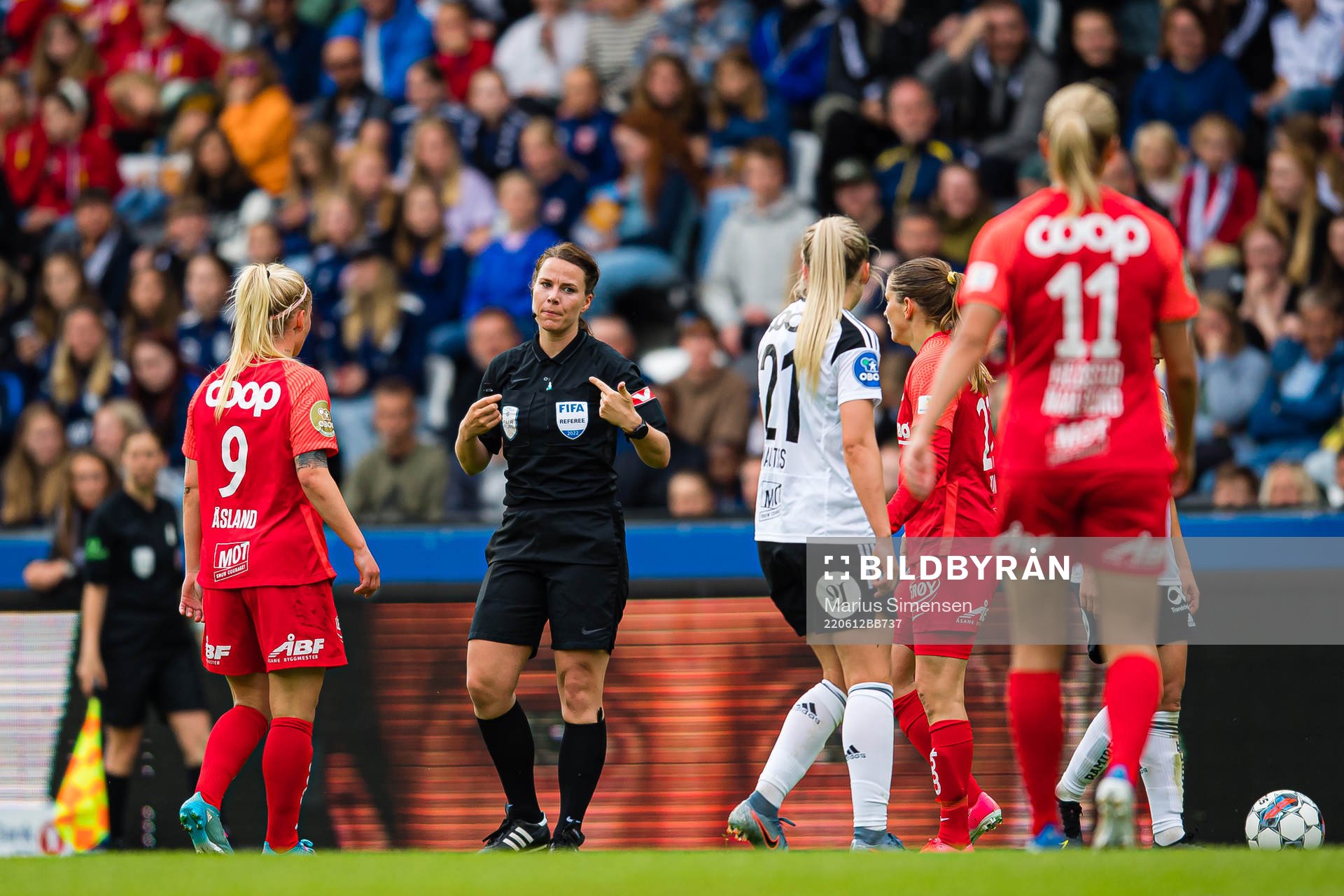 Emilie Rodahl Torkelsen, referee