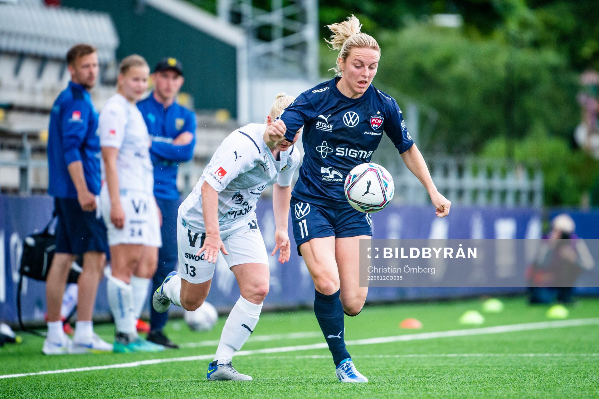 Rosengårds Mimmi Larsson mot Umeås Anni Miettunen