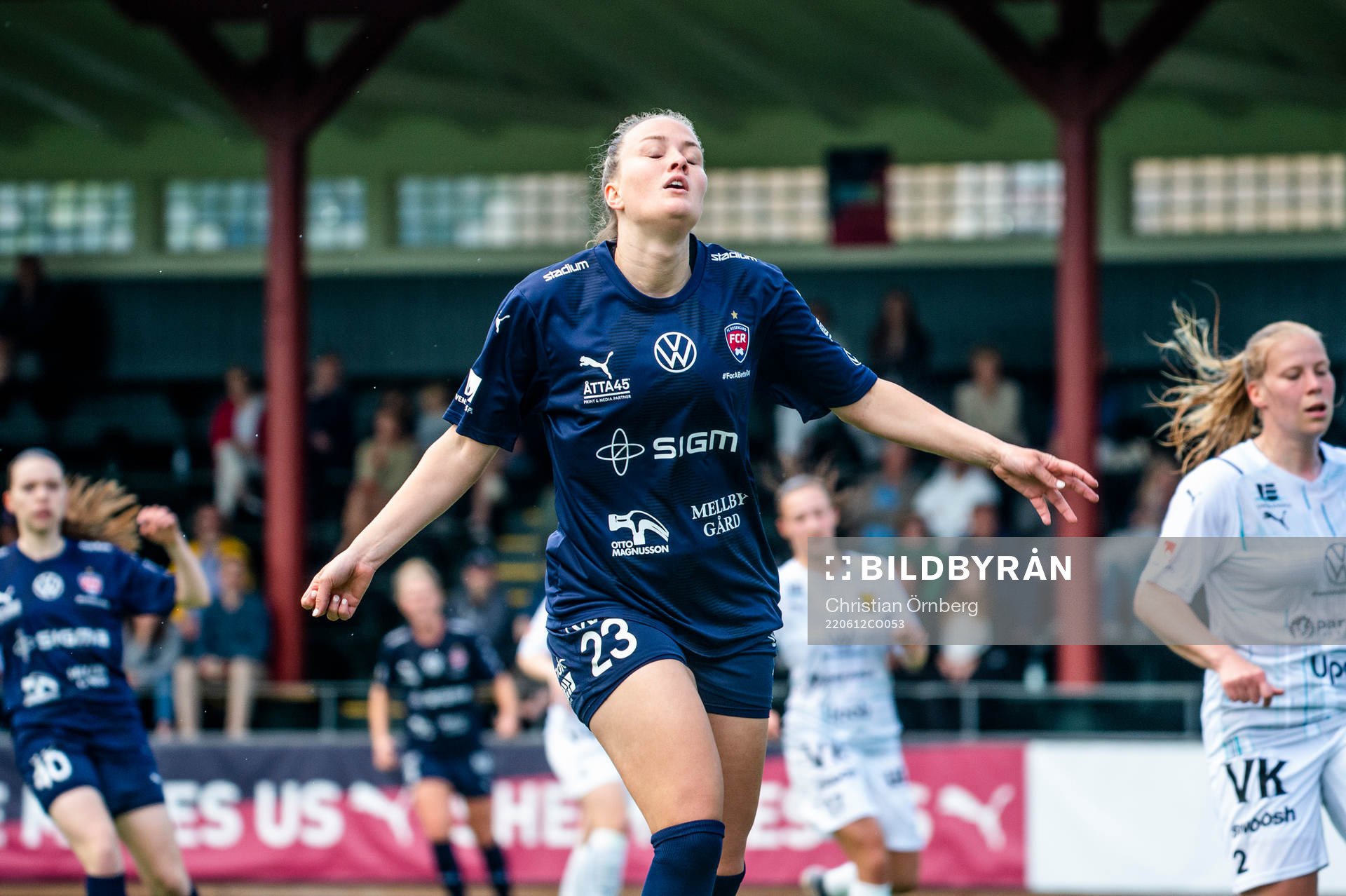 Rosengårds Stefanie Sanders deppar