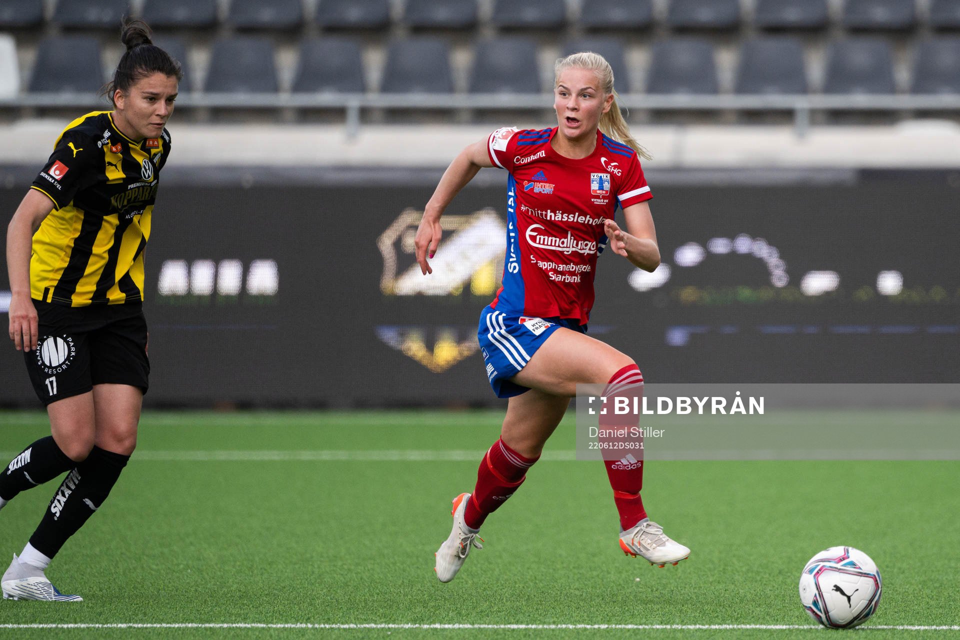 Vittsjös Moa Karlsson under fotbollsmatchen i Damallsvenskan mellan Häcken och Vittsjö den 12 juni 2022 i Göteborg. 