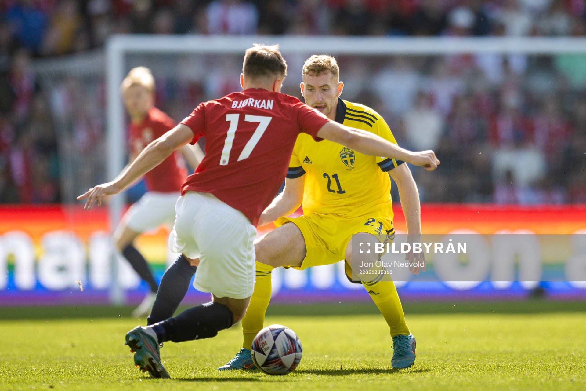 Fredrik Bjørkan of Norway and Dejan Kulusevski of Sweden