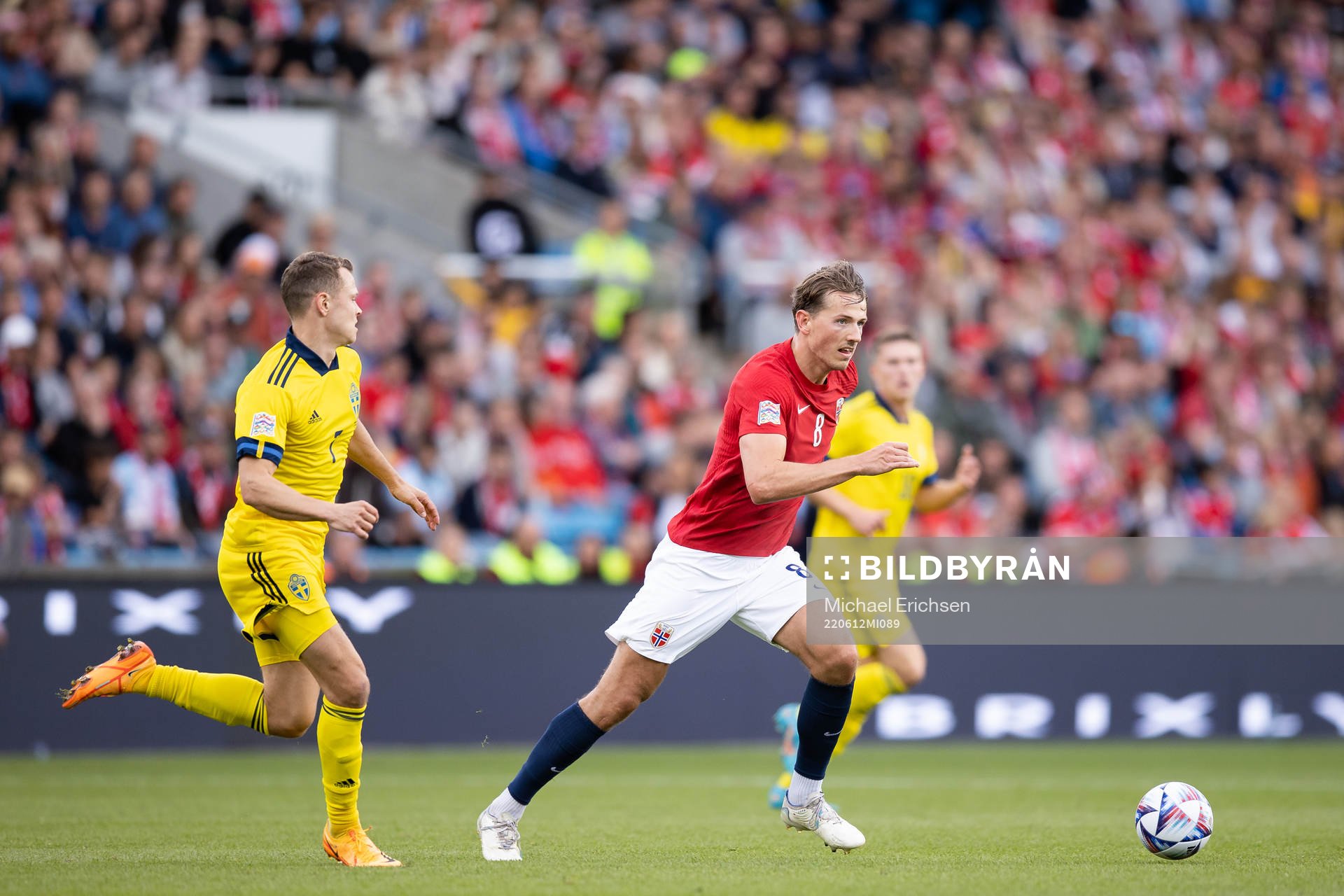 Viktor Claesson of Sweden and of Norway Sander Berge