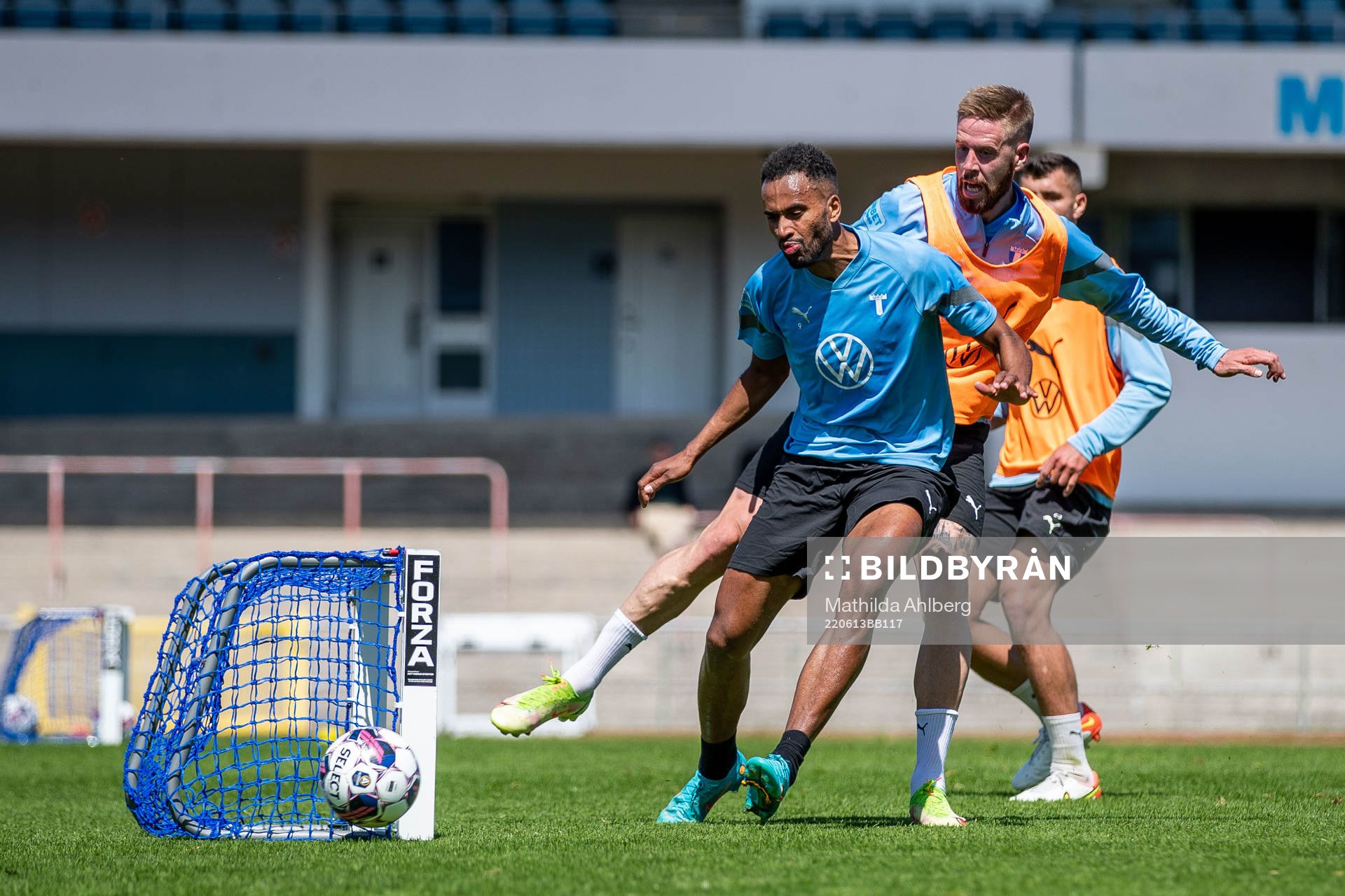 Isaac Kiese Thelin och Pontus Jansson