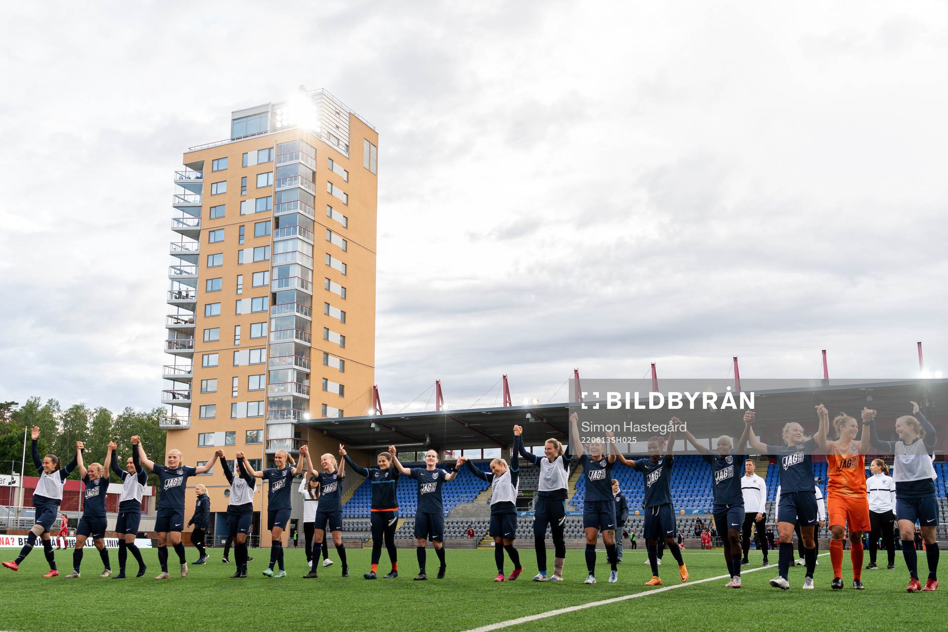 Eskilstuna Uniteds spelare jublar