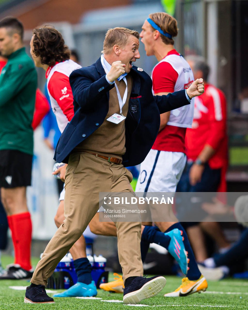 Leif Gunnar Smerud, head coach of Norway, celebrates at the