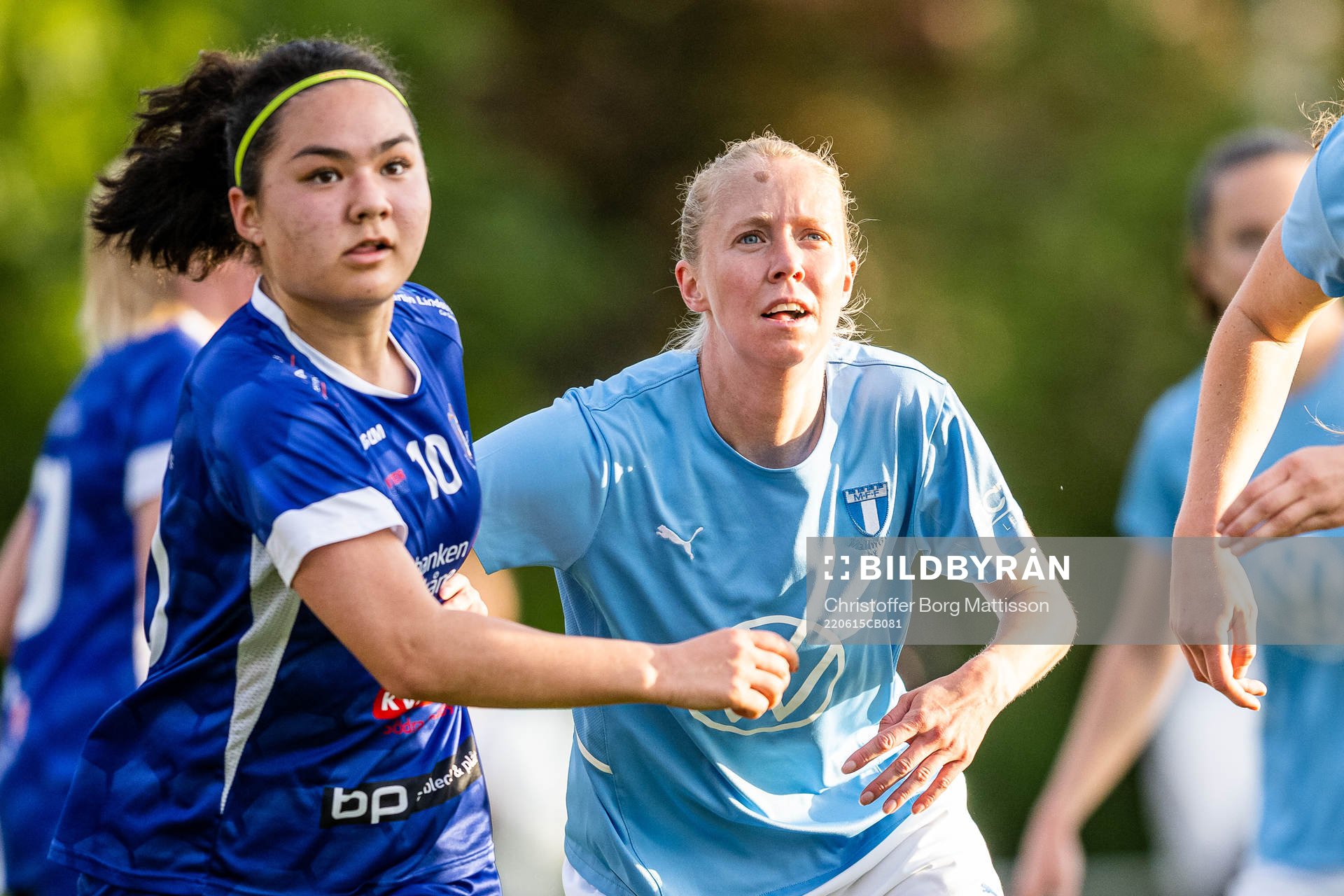 Södra Sandbys Sandra Welander och Malmö FFs Stina Stadig