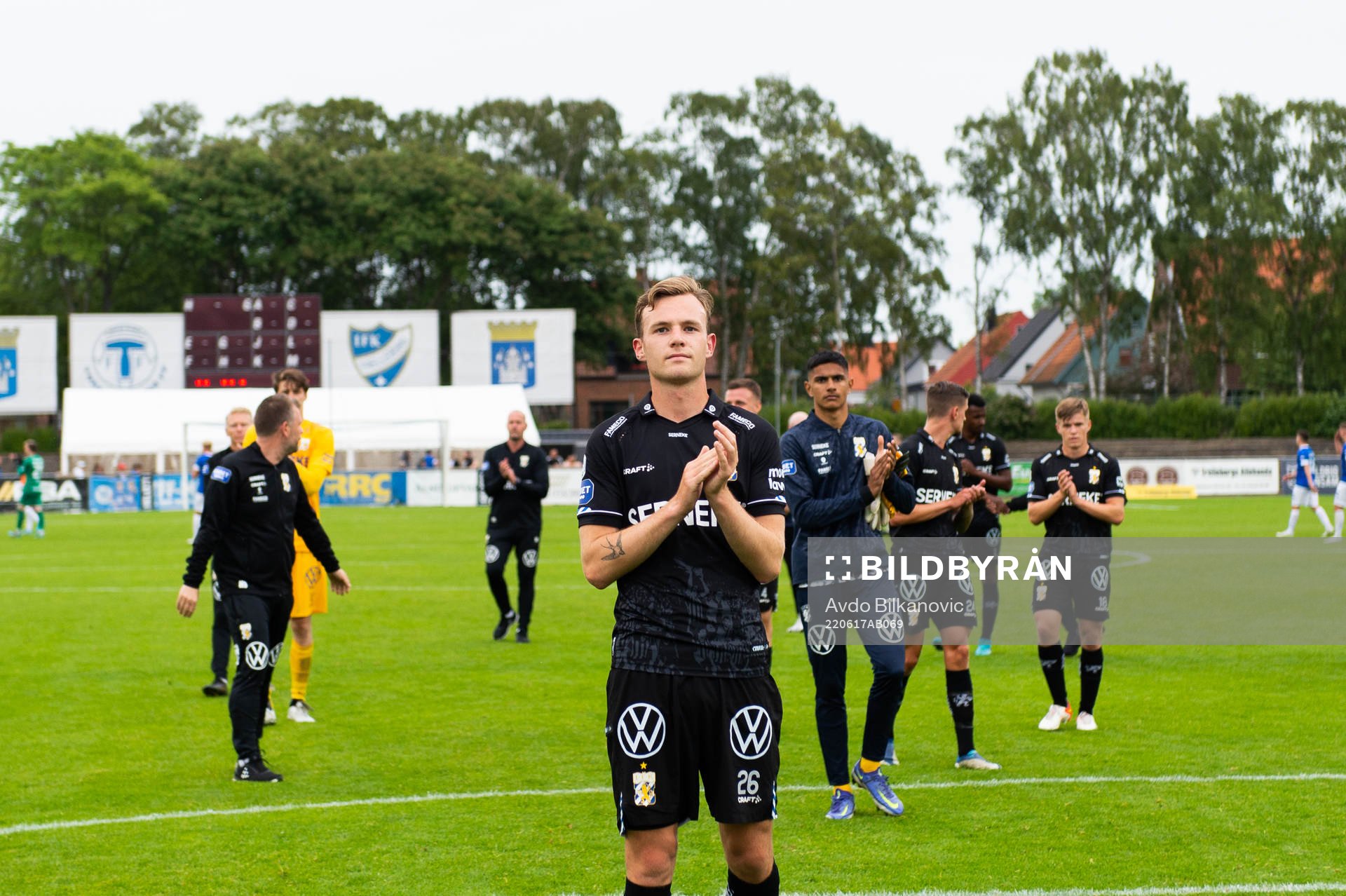 IFK Göteborgs Tim van Assema tackar publik