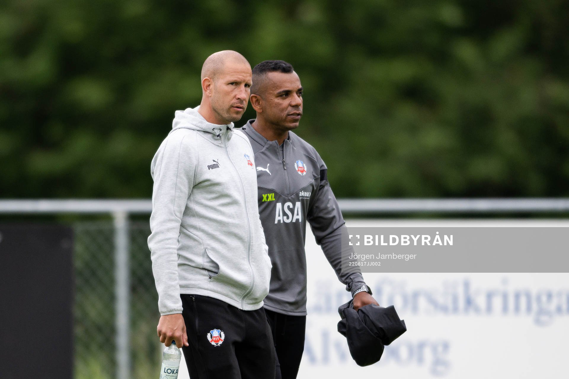 Helsingborgs tränare Mattias Lindström och tränare