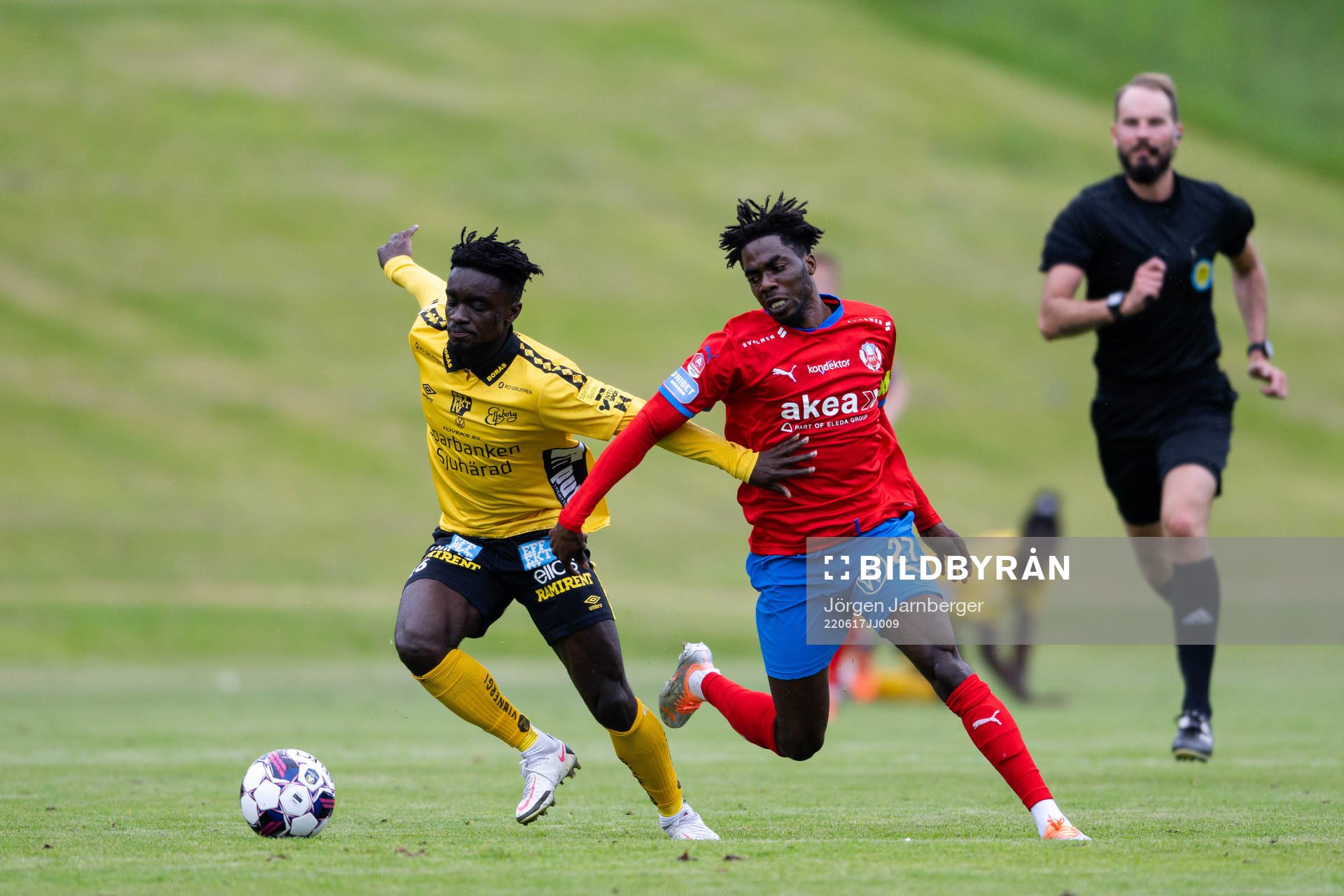 Elfsborgs Emmanuel Boateng och Helsingborgs Benjamin Acquah