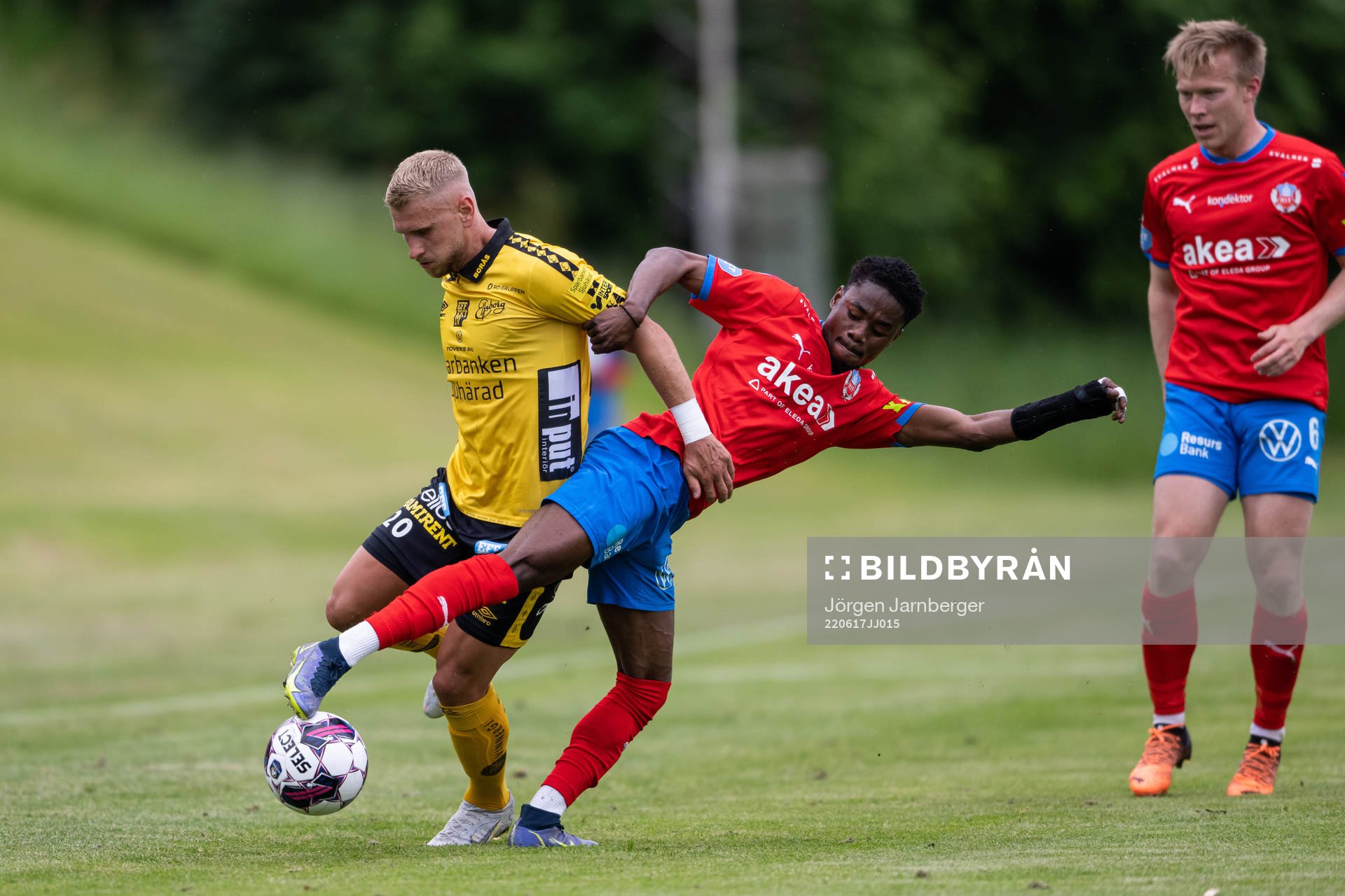 Elfsborgs Simon Strand och Helsingborgs Joseph Amoako