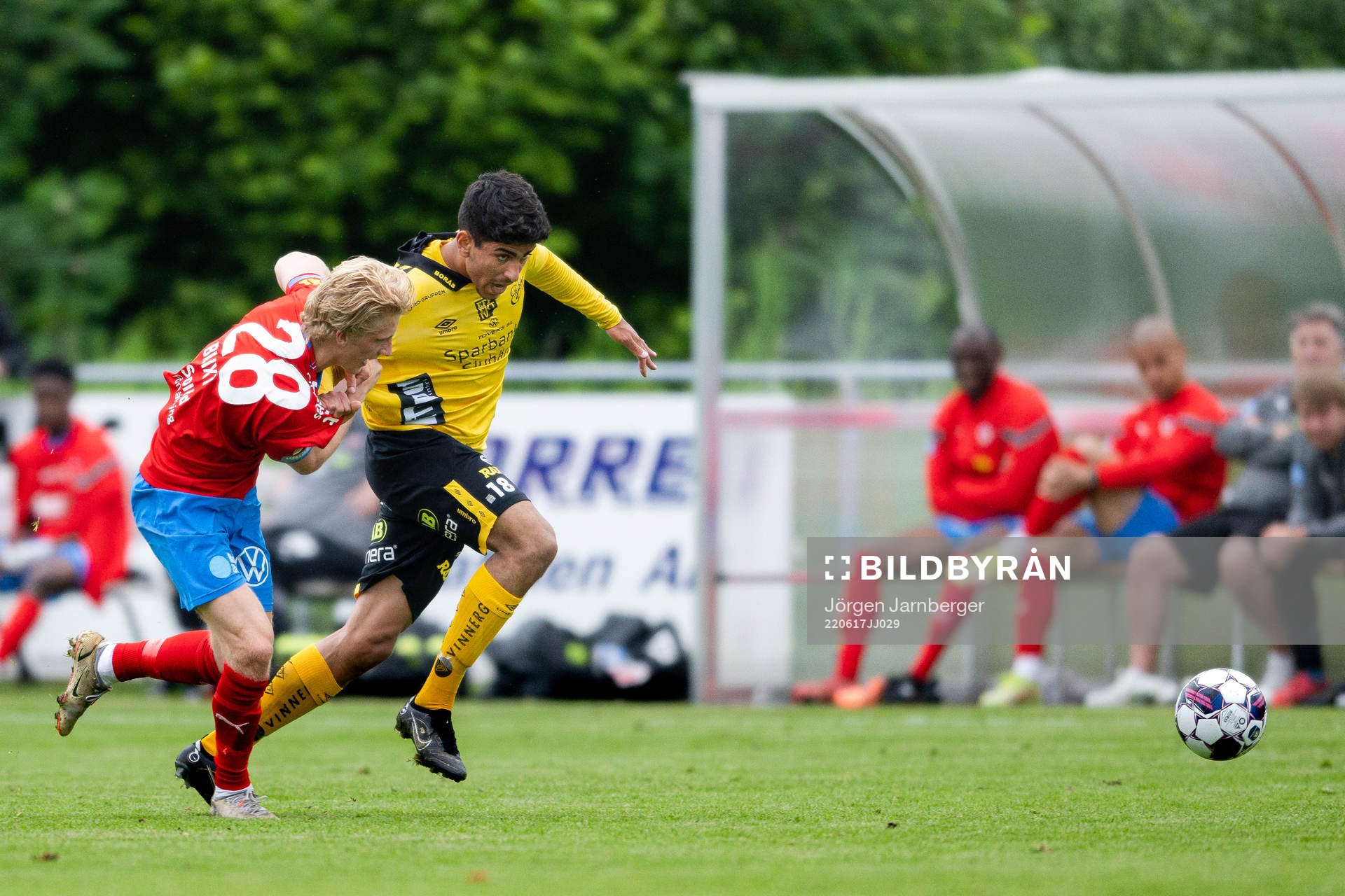 Helsingborgs Victor Blixt och Elfsborgs Ahmed Qasem