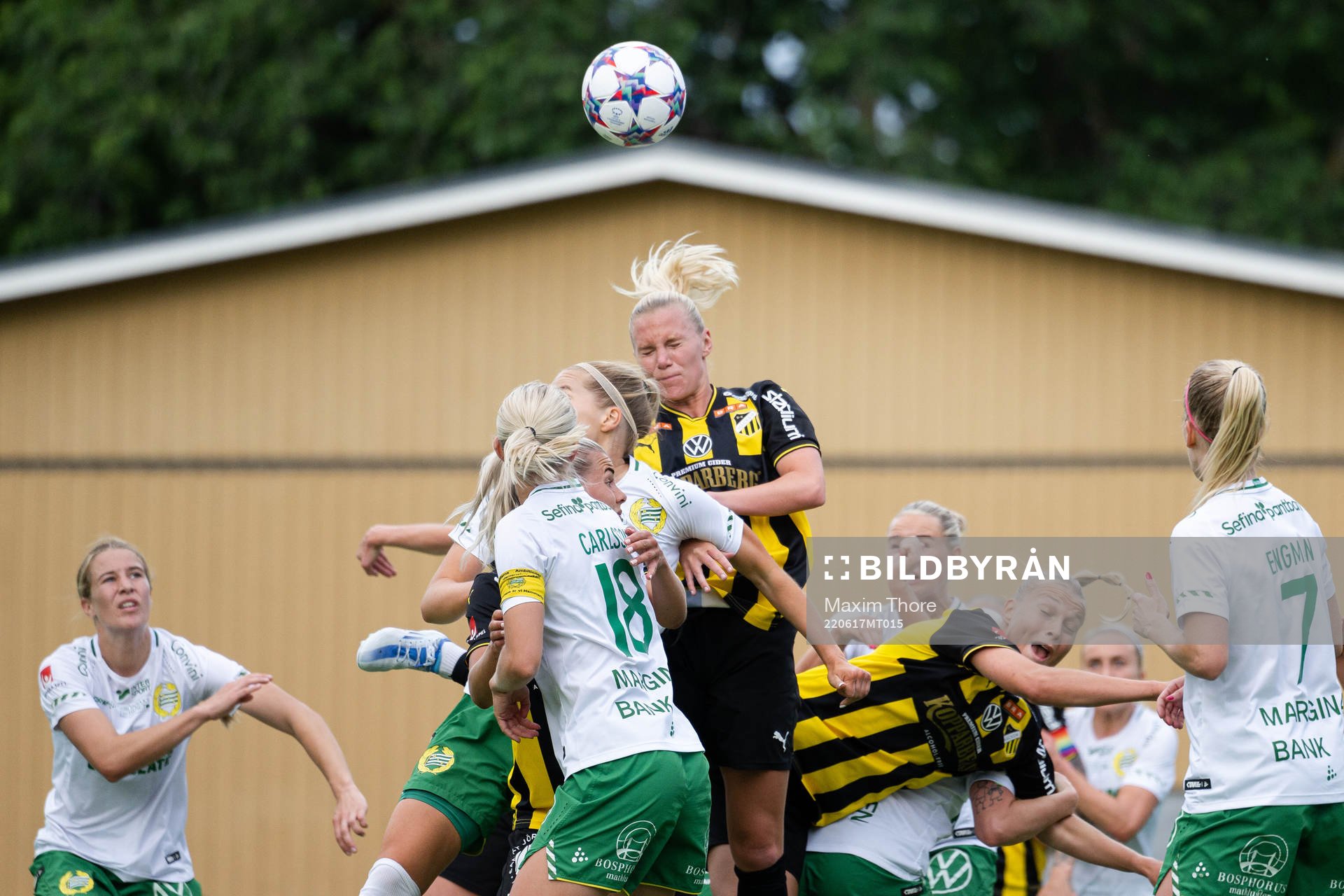 Häckens Josefine Rybrink och Stine Larsen