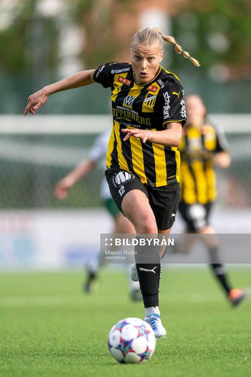 Häckens Stine Larsen