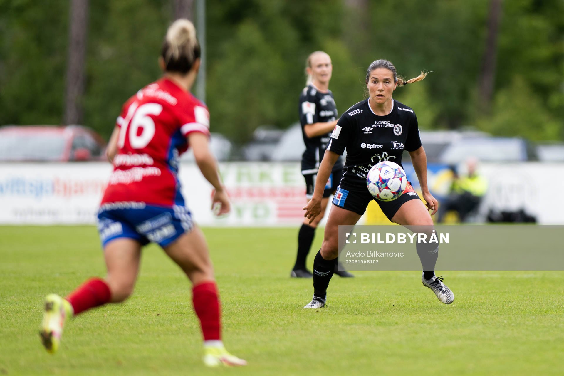 Örebros Carly Wickenheiser under fotbollsmatchen i Damallsvenskan mellan Vittsjö och Örebro den 19 juni 2022 i Vittsjö. 