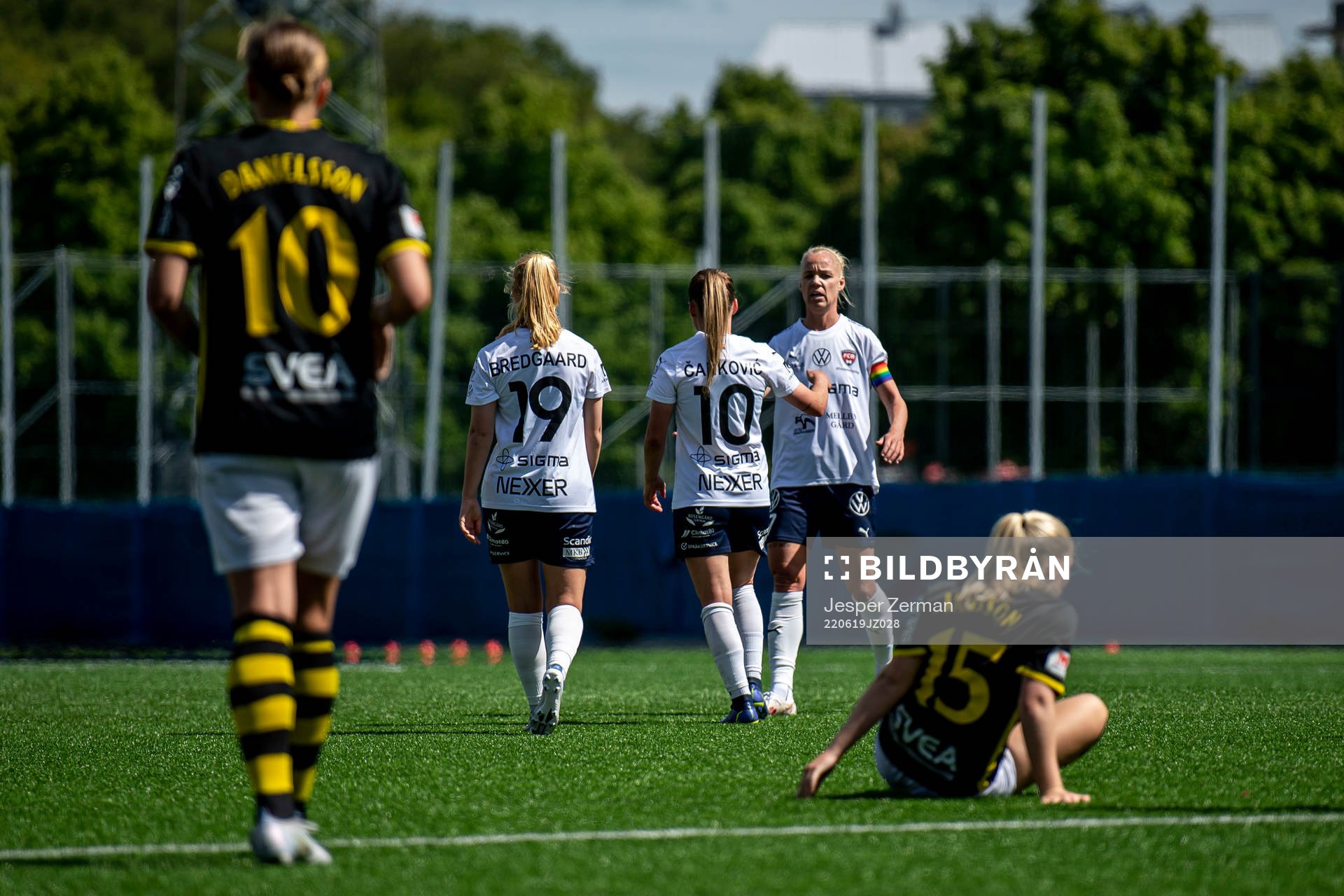 FC Rosengårds Sofie Bruun Bredgaard, Jelena Cankovic och