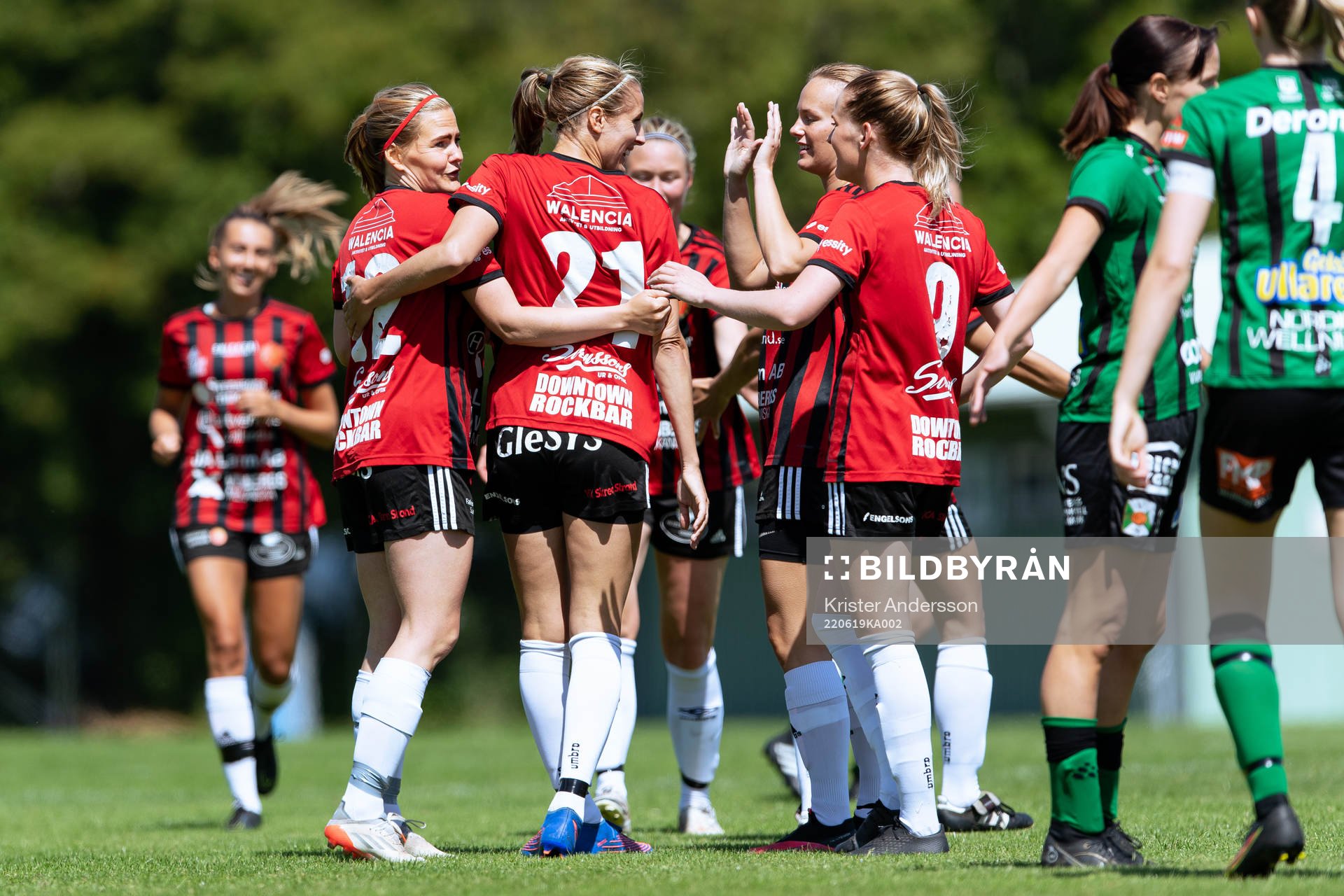 Stafsinges spelare jublar
