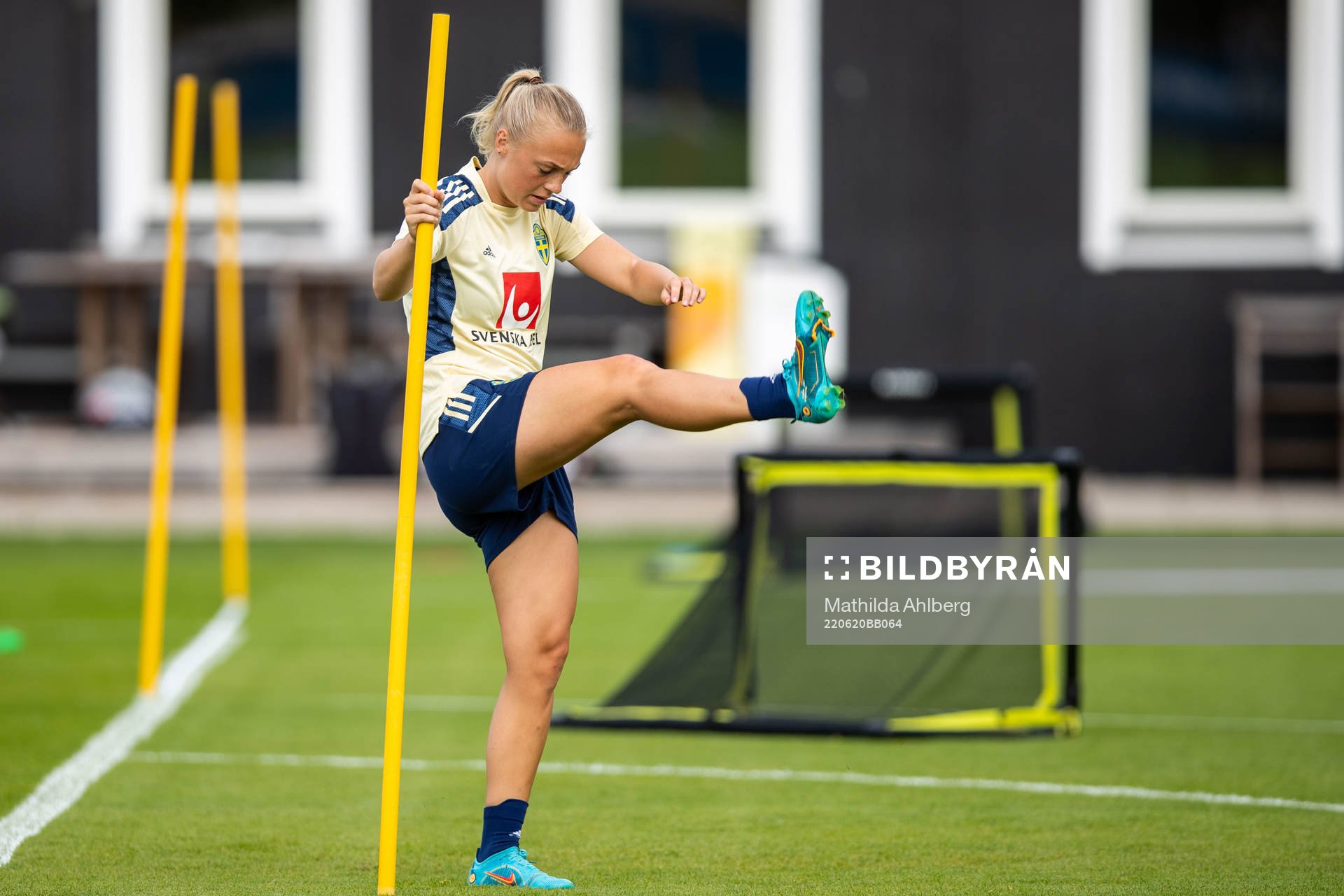 Hanna Bennisson of the Swedish women's national football