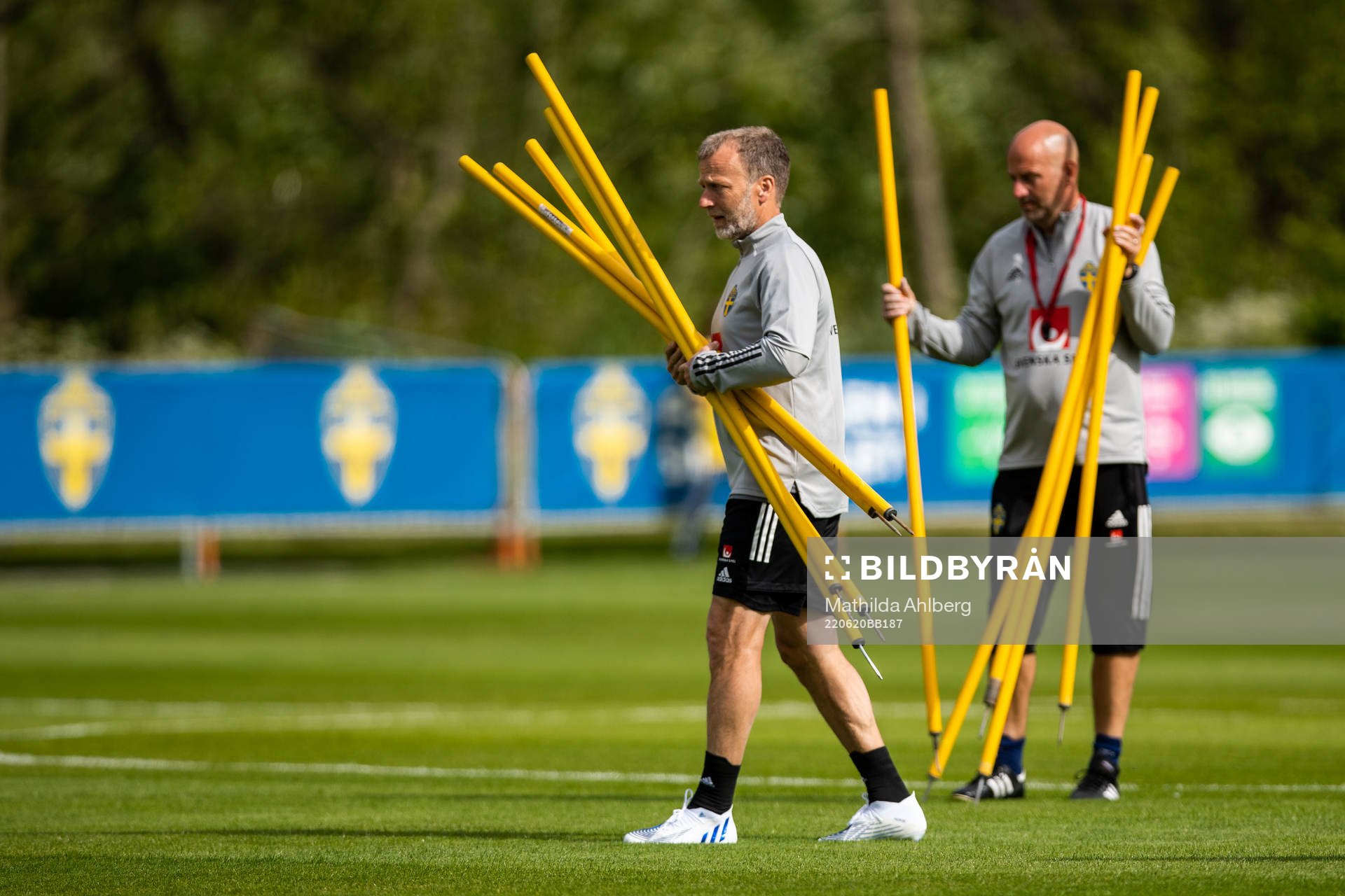 Physio Pontus Ekblom of the Swedish women's national