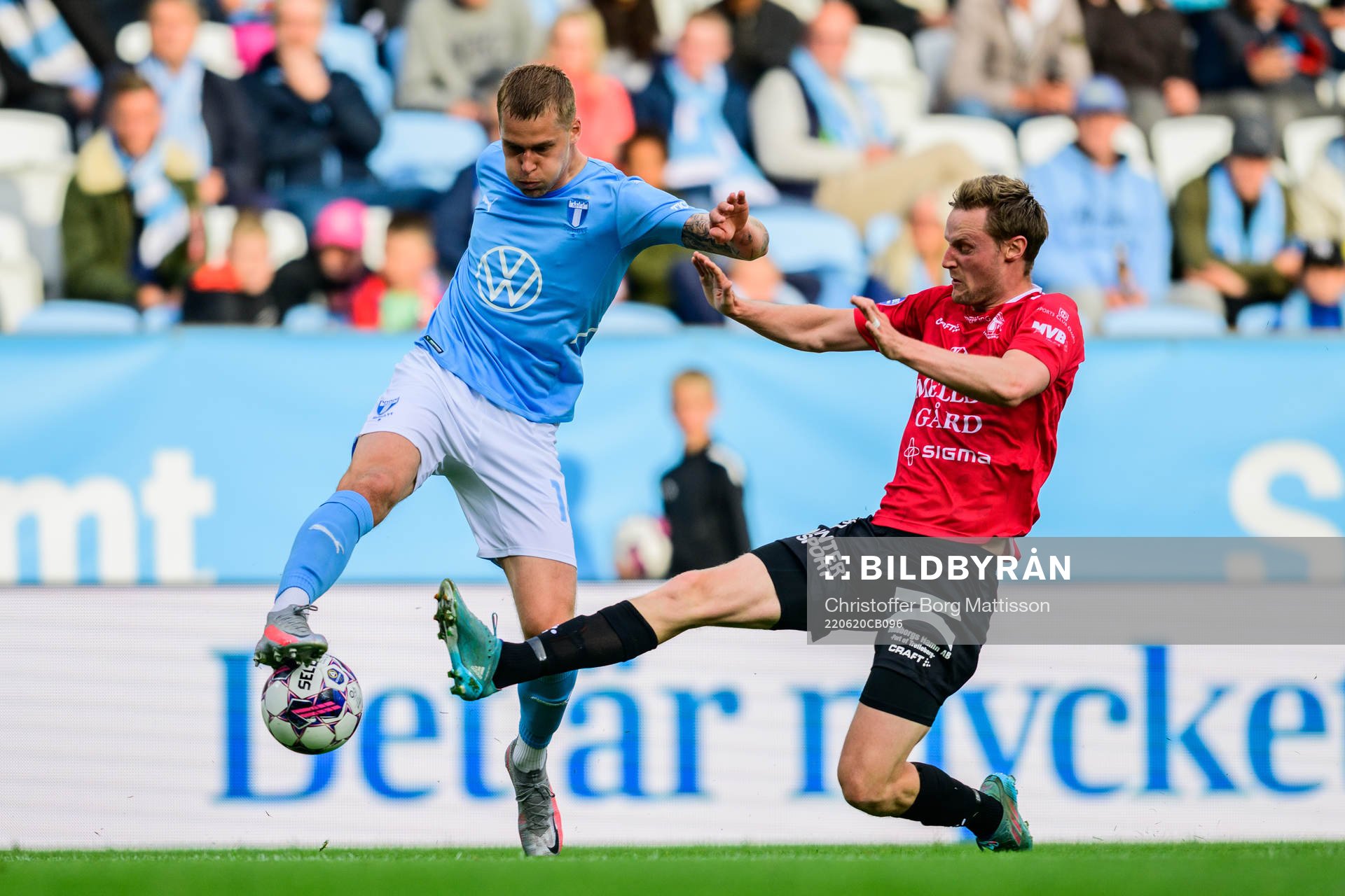 Malmö FFs Felix Beijmo och Trelleborgs Anton Tideman